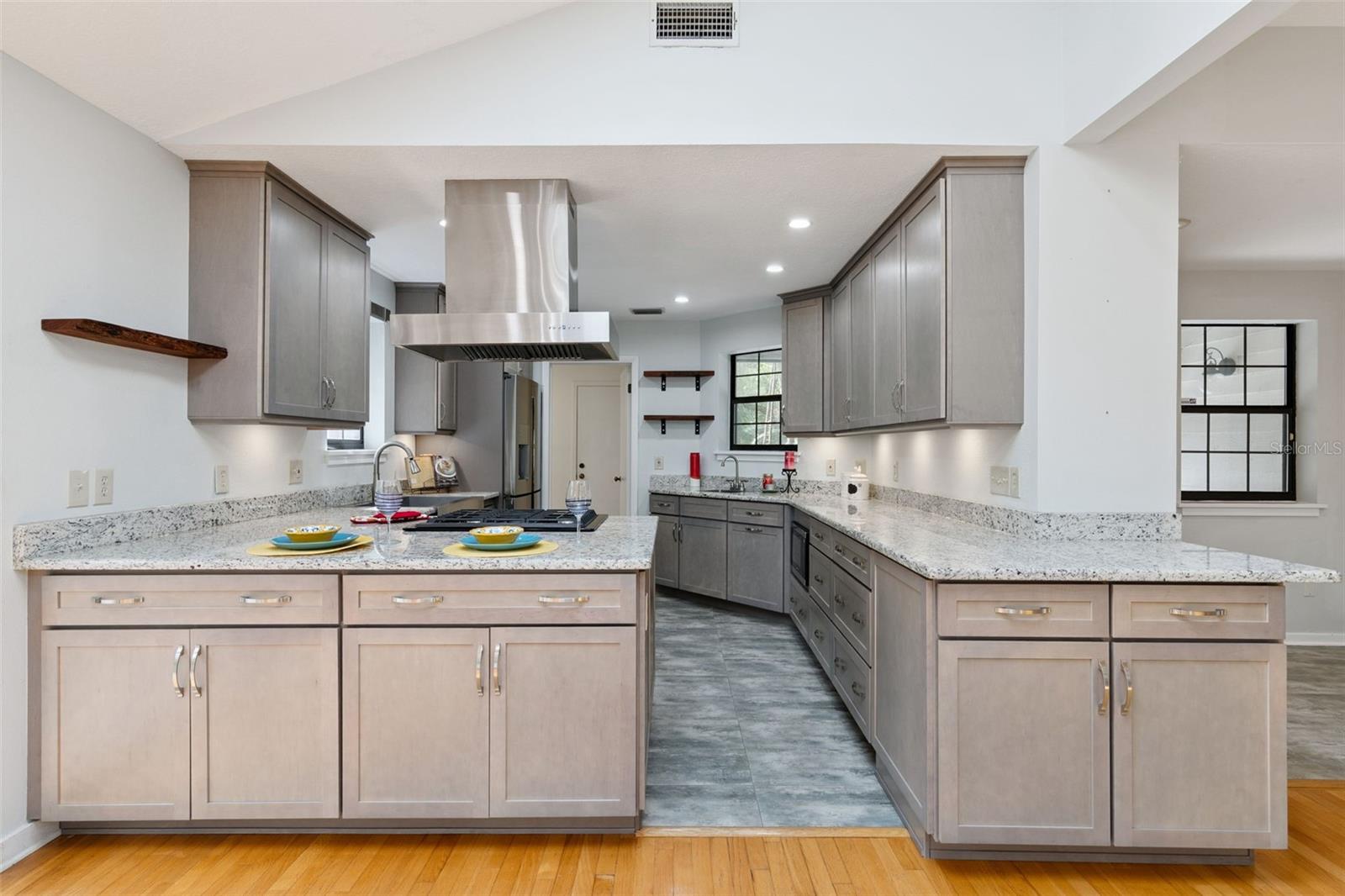 156 BIG OAK BND, CHULUOTA, FL, 32766