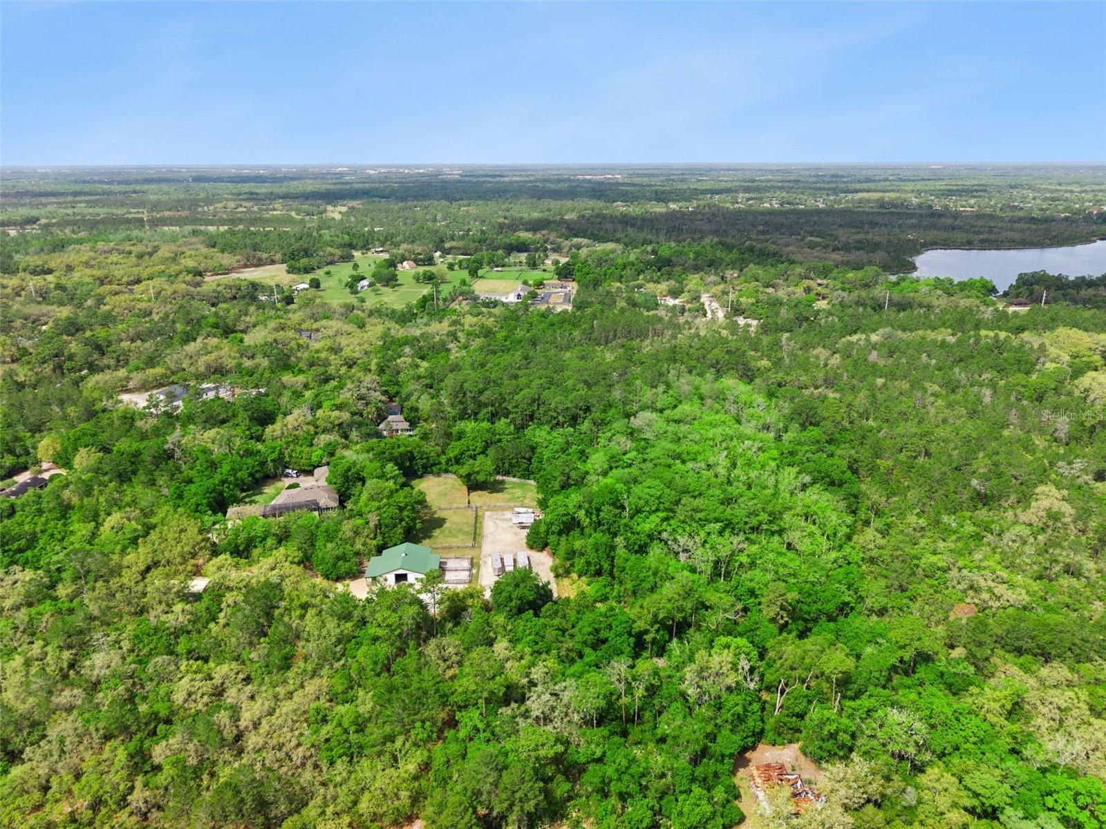 156 BIG OAK BND, CHULUOTA, FL, 32766