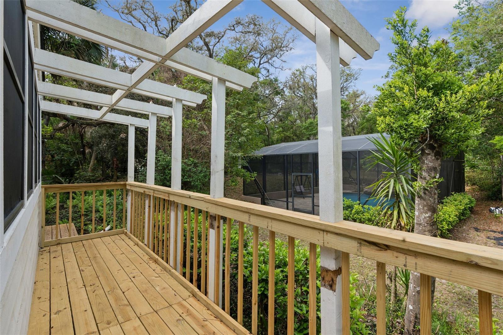 156 BIG OAK BND, CHULUOTA, FL, 32766