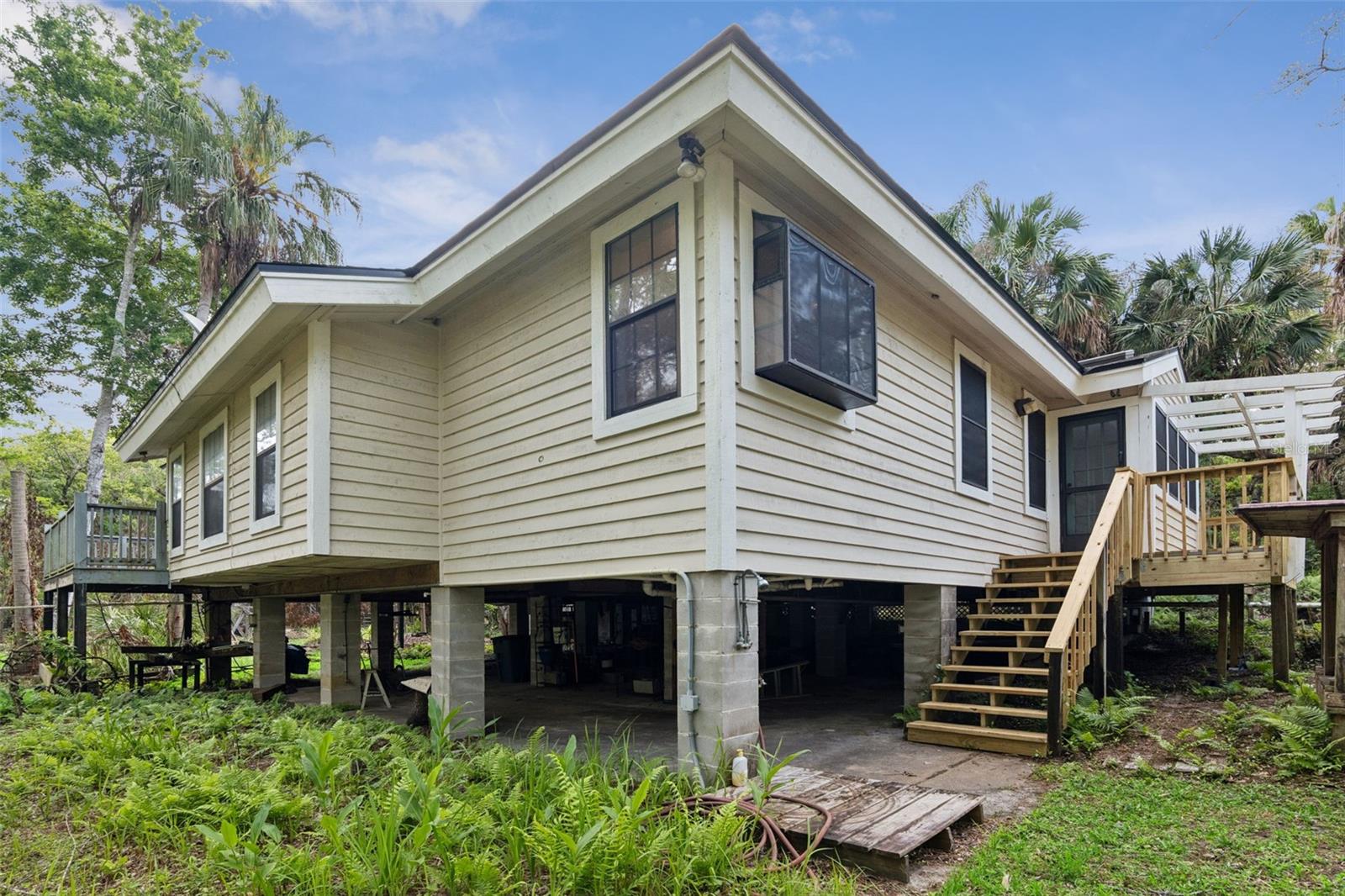 156 BIG OAK BND, CHULUOTA, FL, 32766