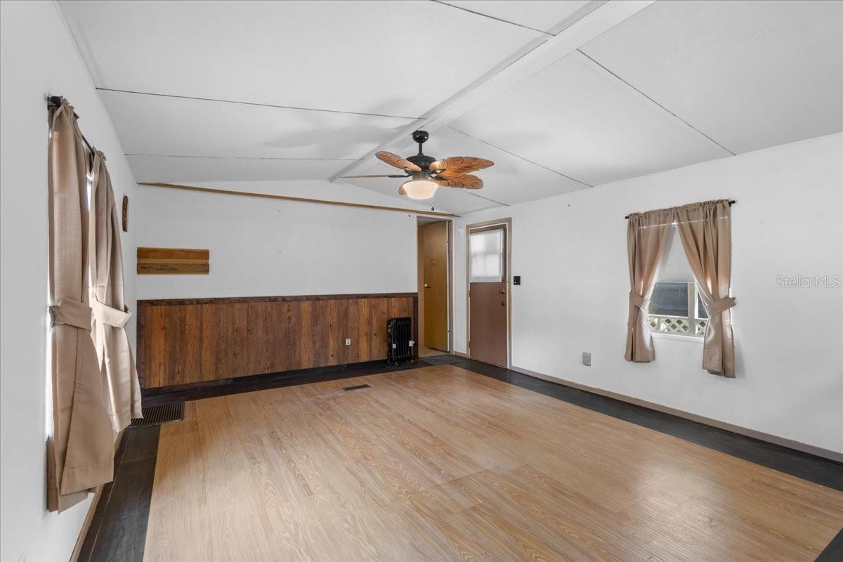 3100 NW 20TH ST, BELL, FL, 32619