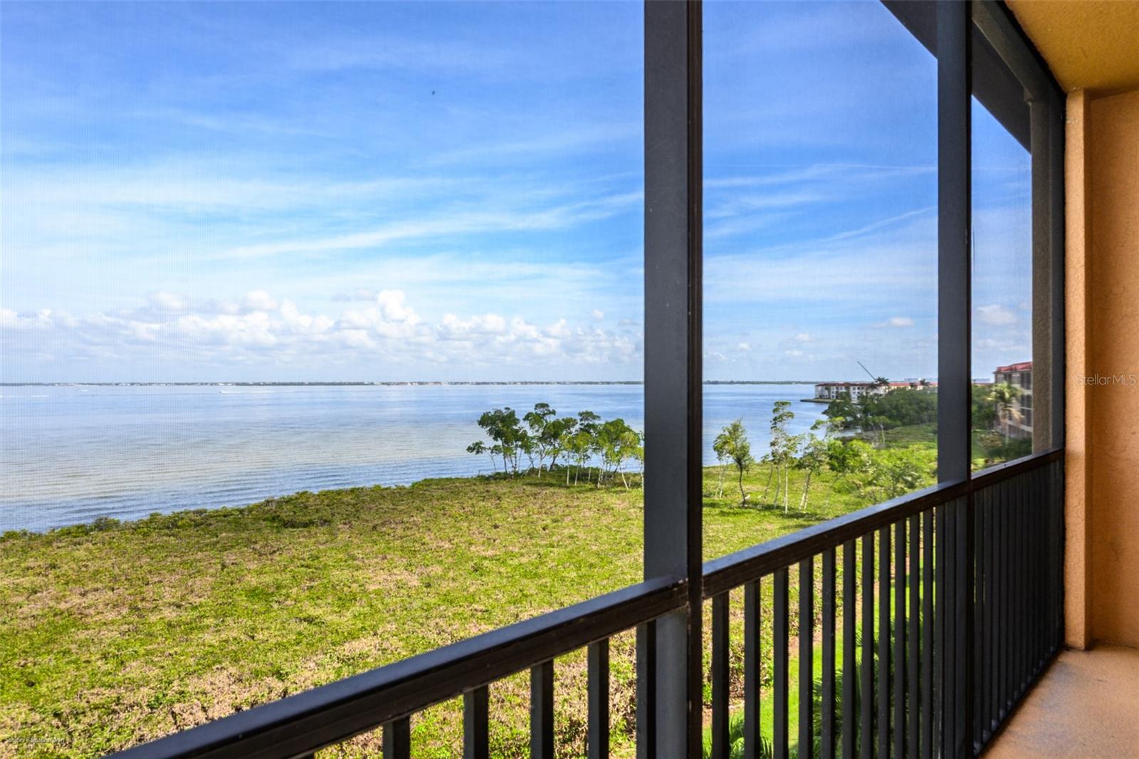 89 VIVANTE BLVD #402, PUNTA GORDA, FL, 33950