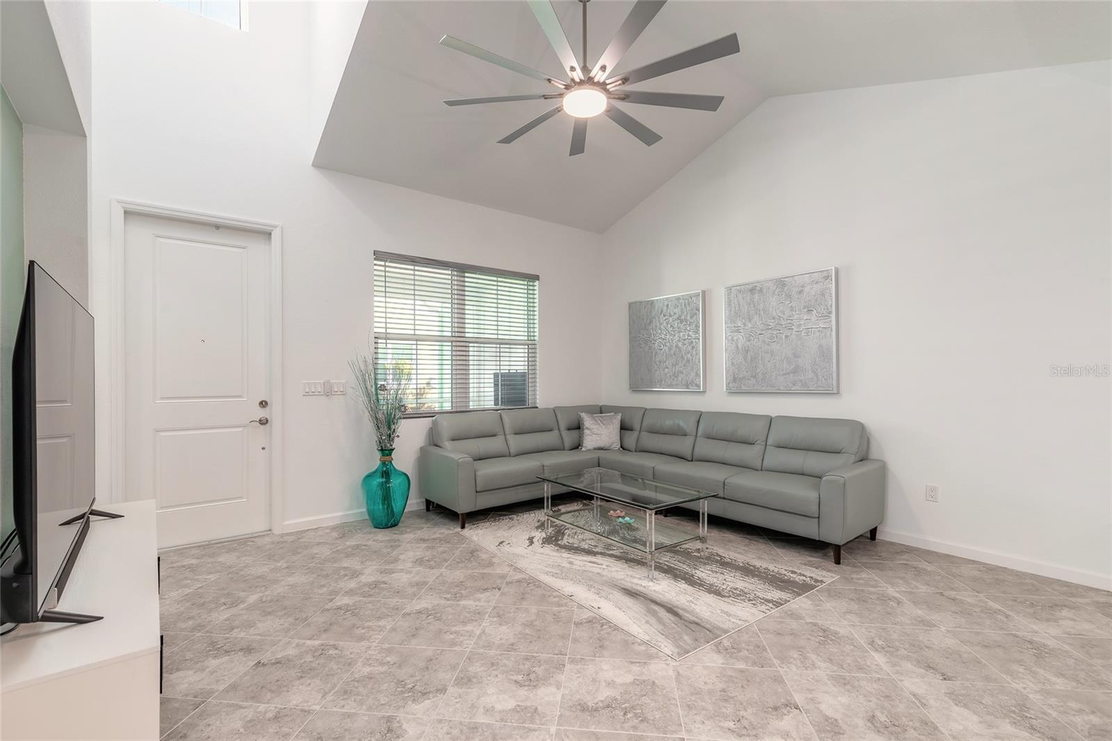 331 COOL WATERS WAY, DAYTONA BEACH, FL, 32124