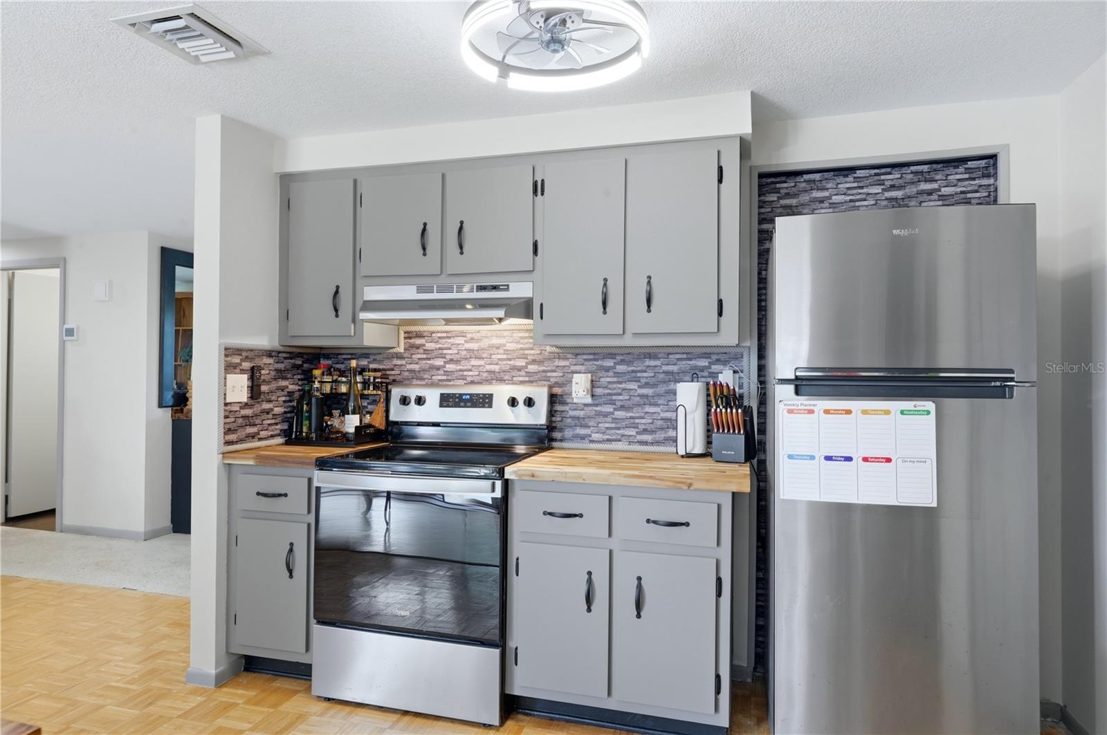 21298 MIDWAY BLVD, PORT CHARLOTTE, FL, 33952
