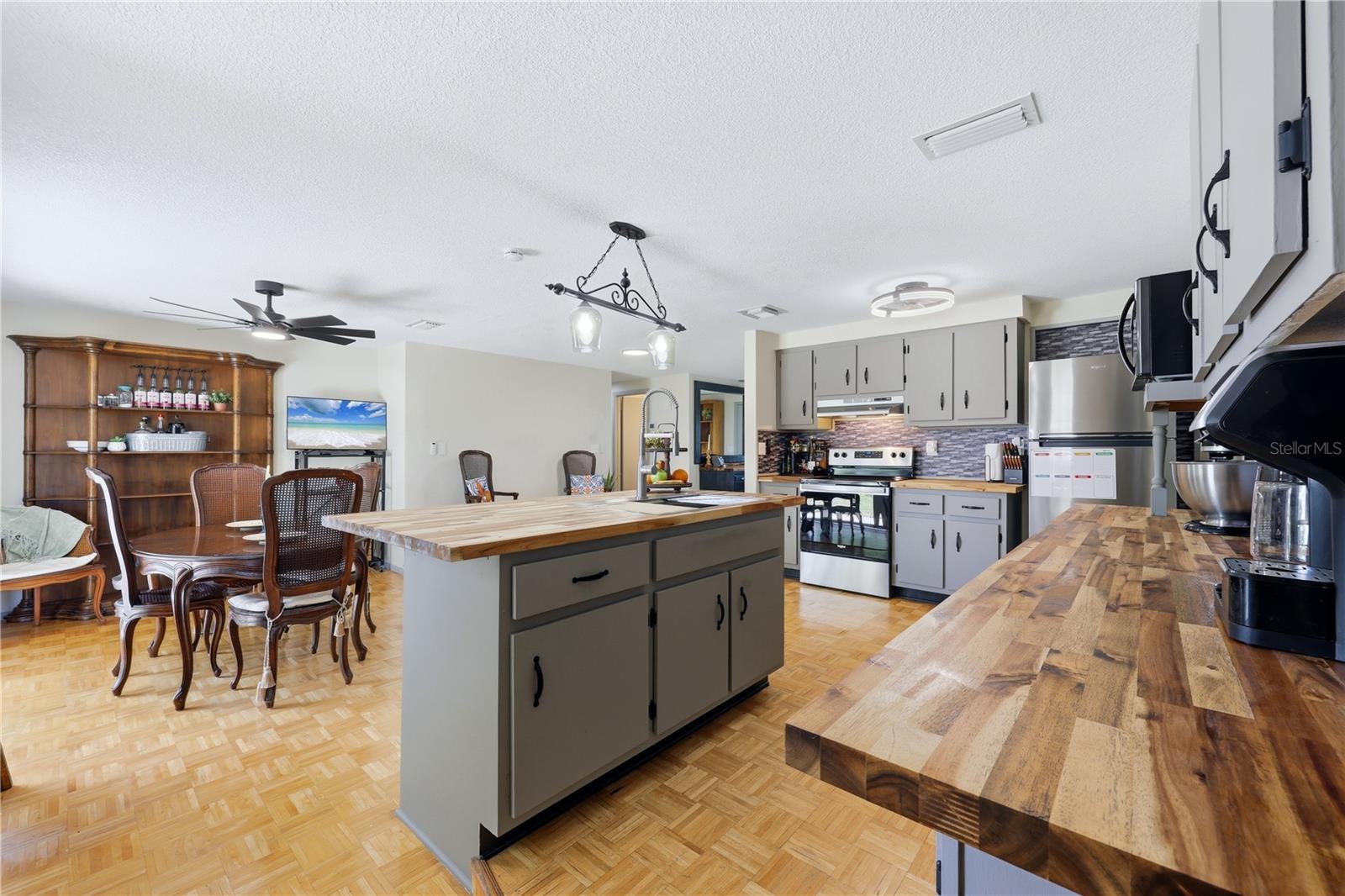 21298 MIDWAY BLVD, PORT CHARLOTTE, FL, 33952