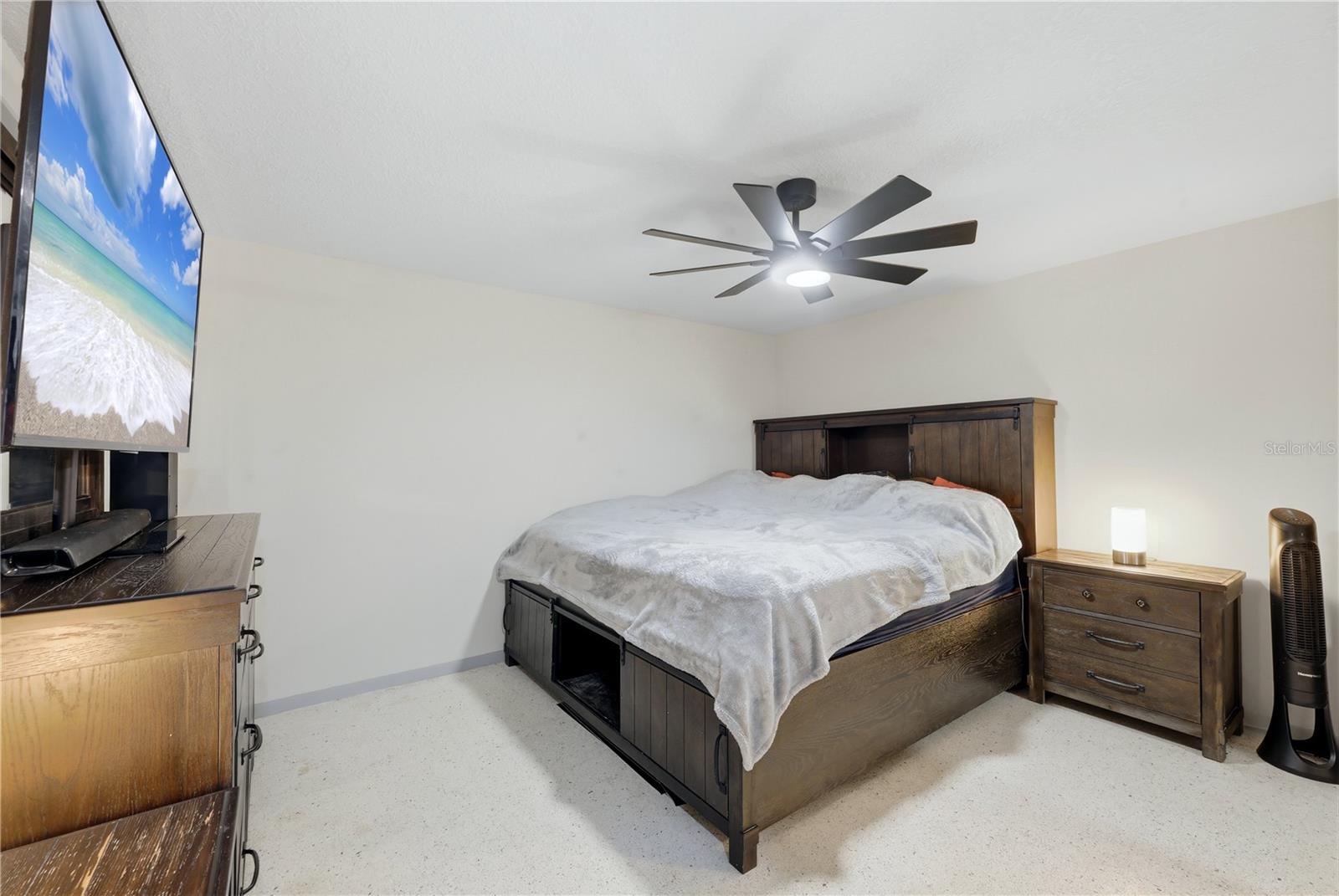 21298 MIDWAY BLVD, PORT CHARLOTTE, FL, 33952