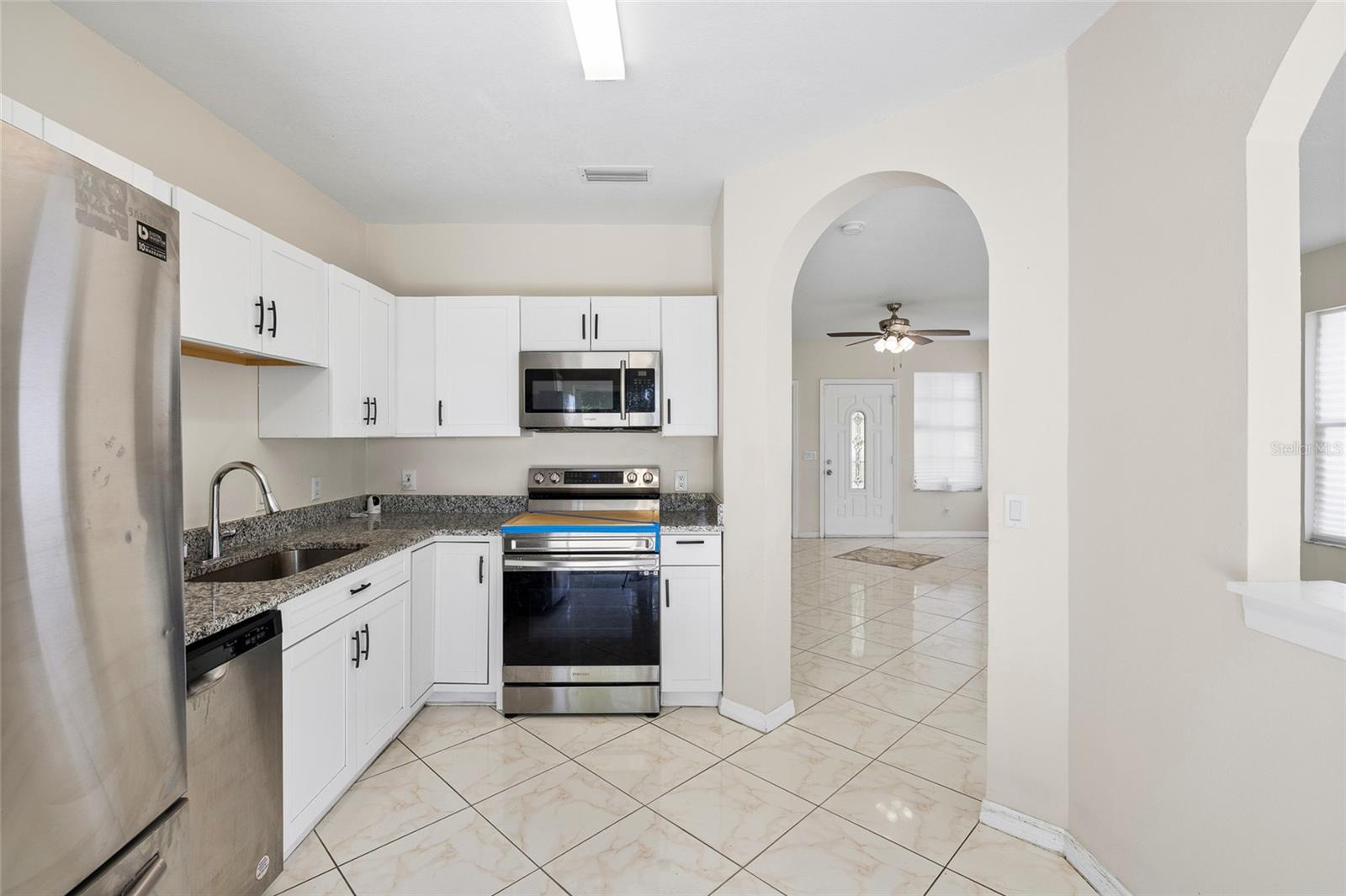 Space for a breakfast table and chairs