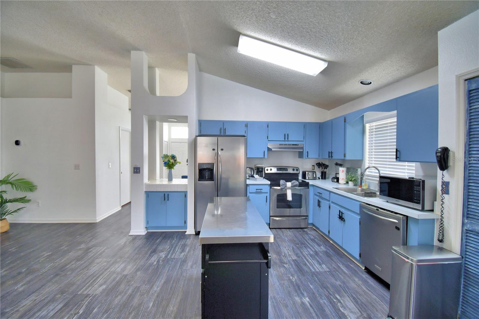 2935 DICKENS CIR, KISSIMMEE, FL, 34747