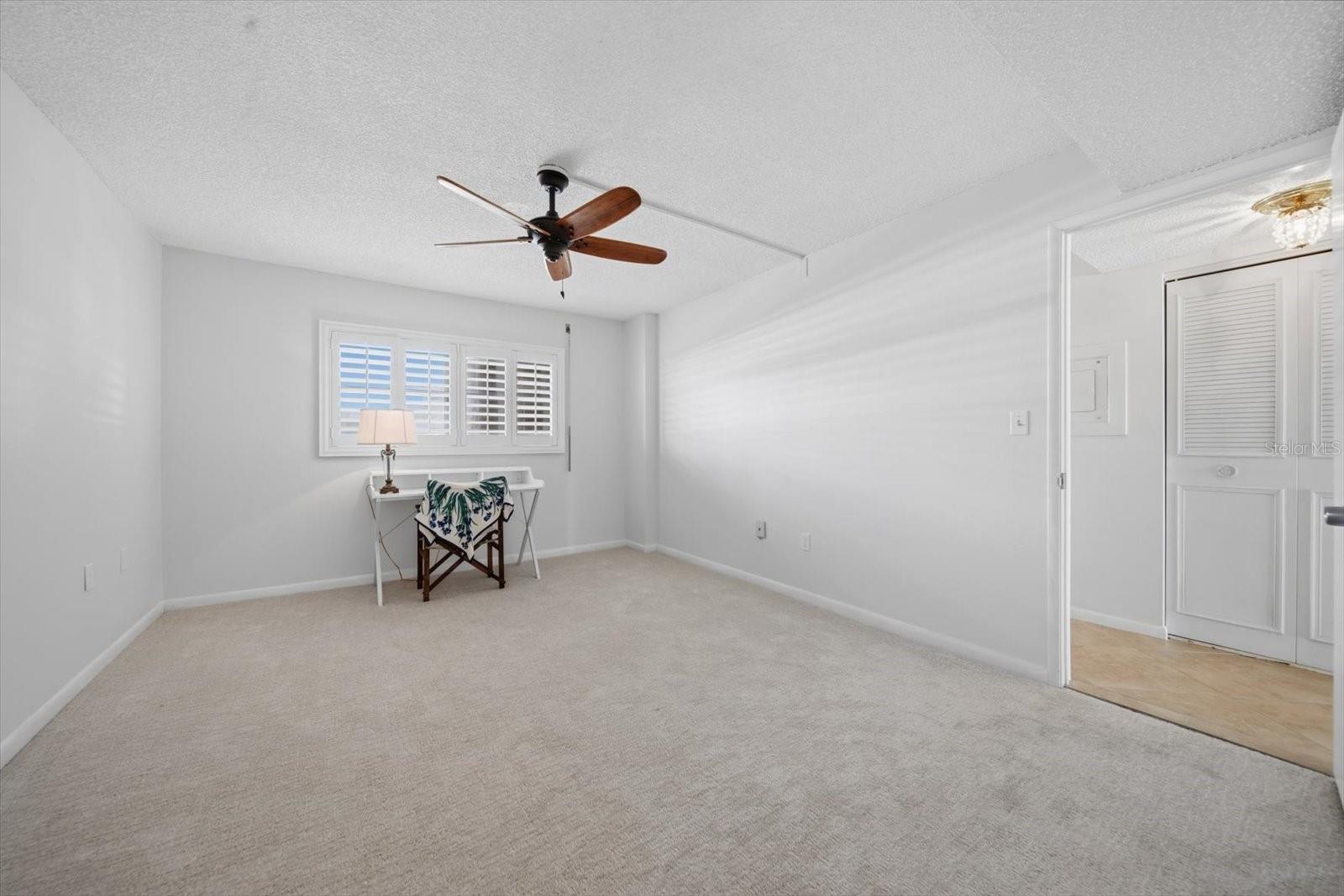 5980 SHORE BLVD S #207, GULFPORT, FL, 33707