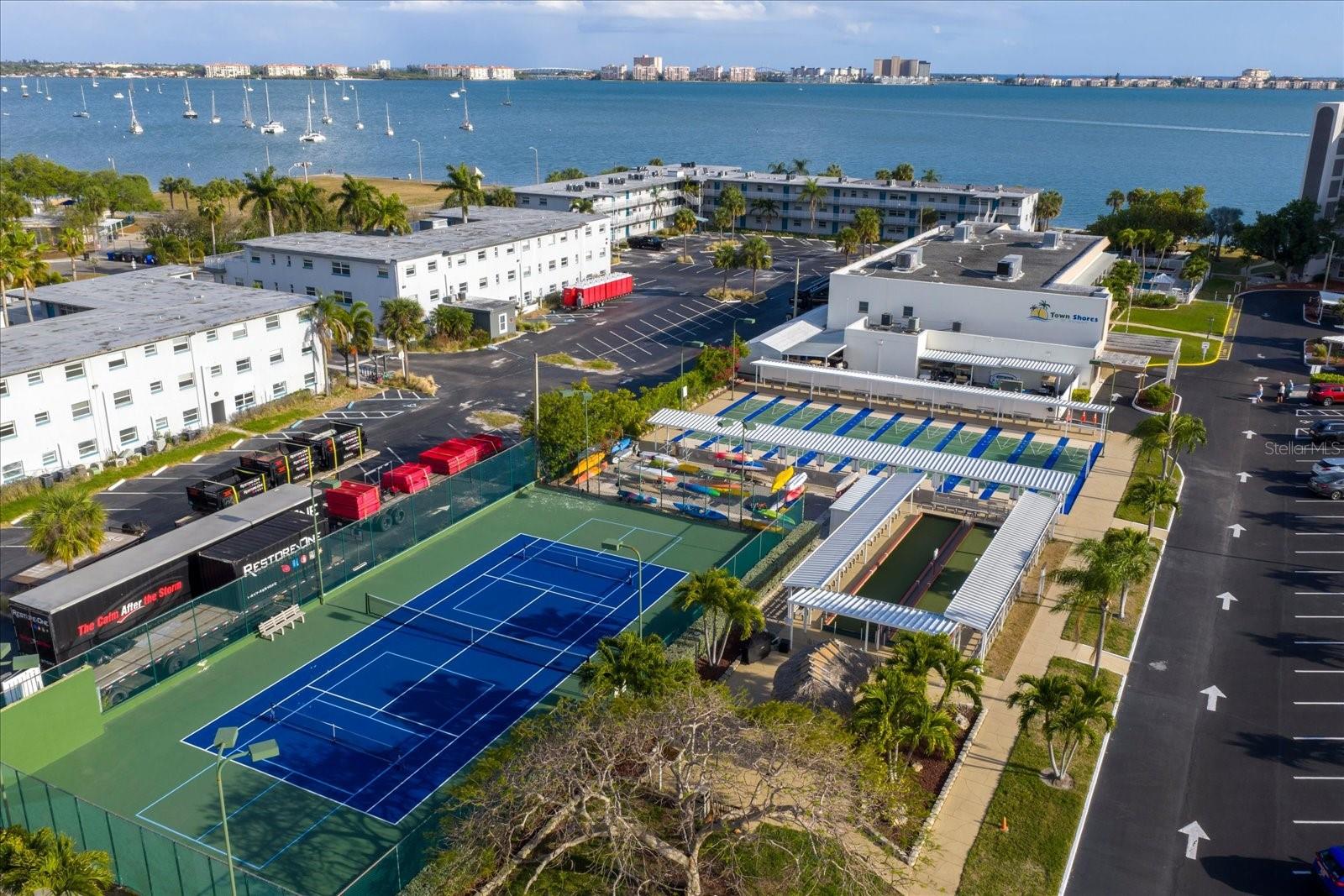 5980 SHORE BLVD S #207, GULFPORT, FL, 33707