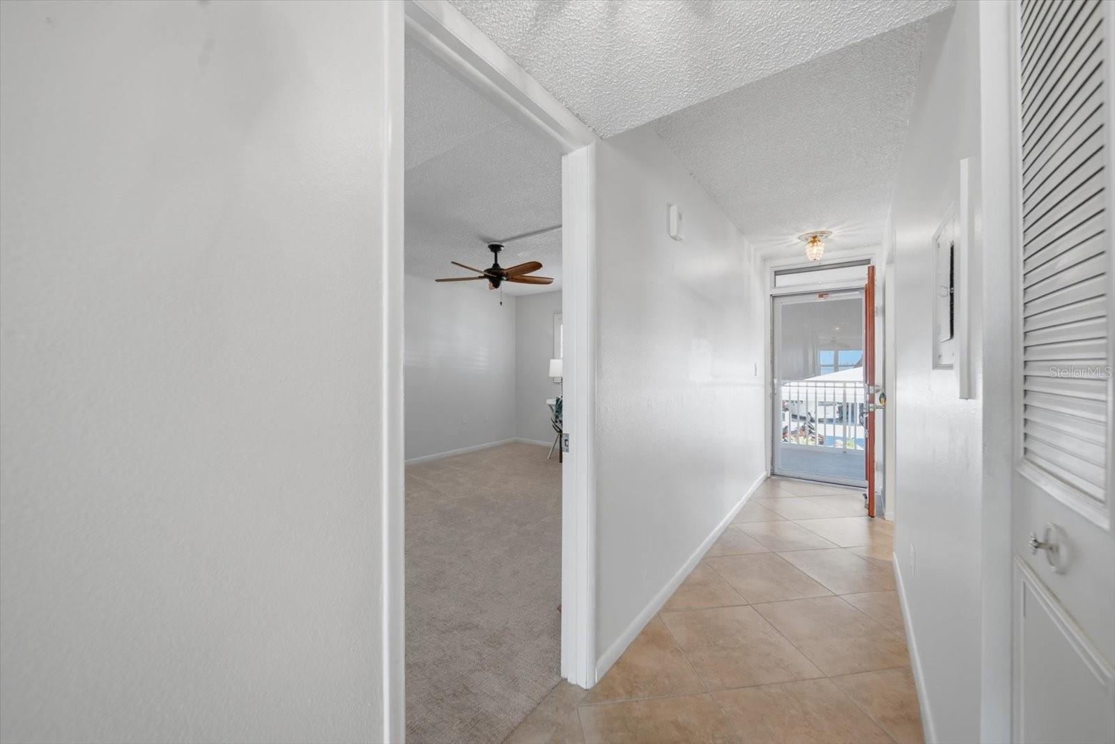 5980 SHORE BLVD S #207, GULFPORT, FL, 33707