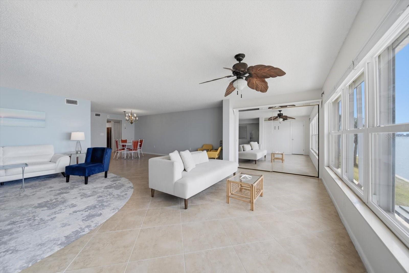 5980 SHORE BLVD S #207, GULFPORT, FL, 33707