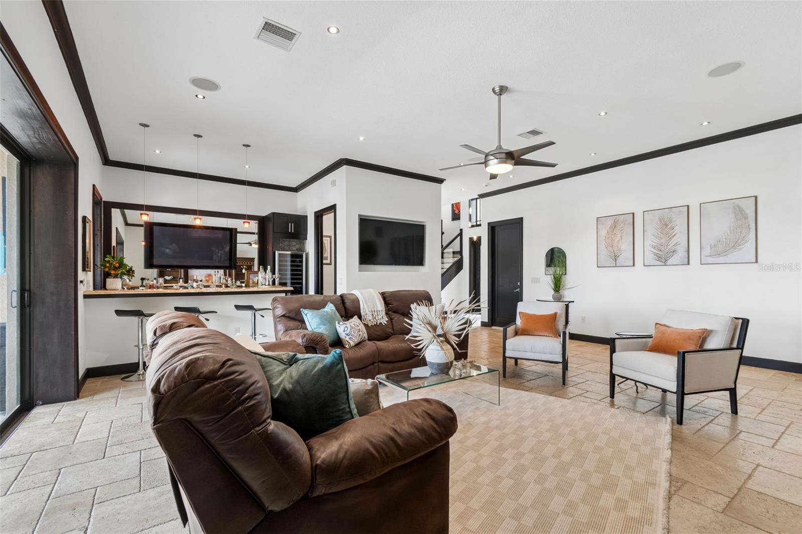 108 BAYSIDE DR, CLEARWATER BEACH, FL, 33767