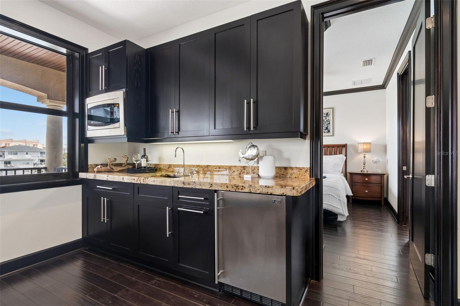 108 BAYSIDE DR, CLEARWATER BEACH, FL, 33767