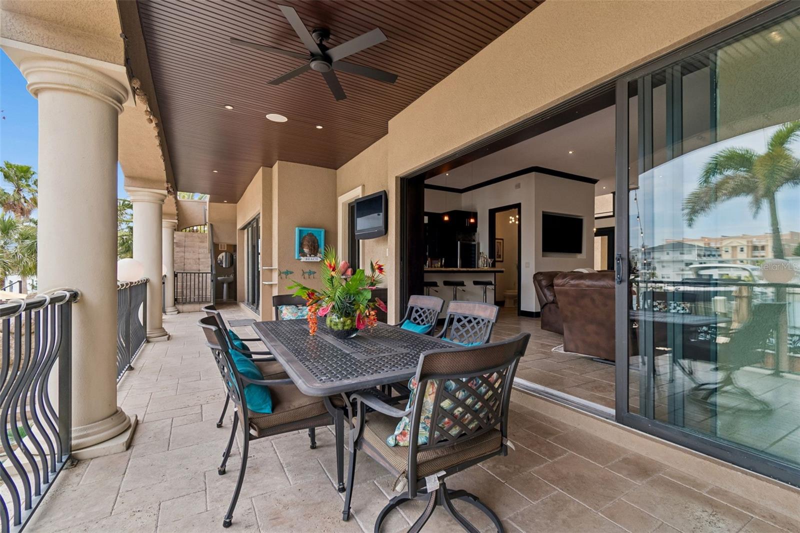 108 BAYSIDE DR, CLEARWATER BEACH, FL, 33767