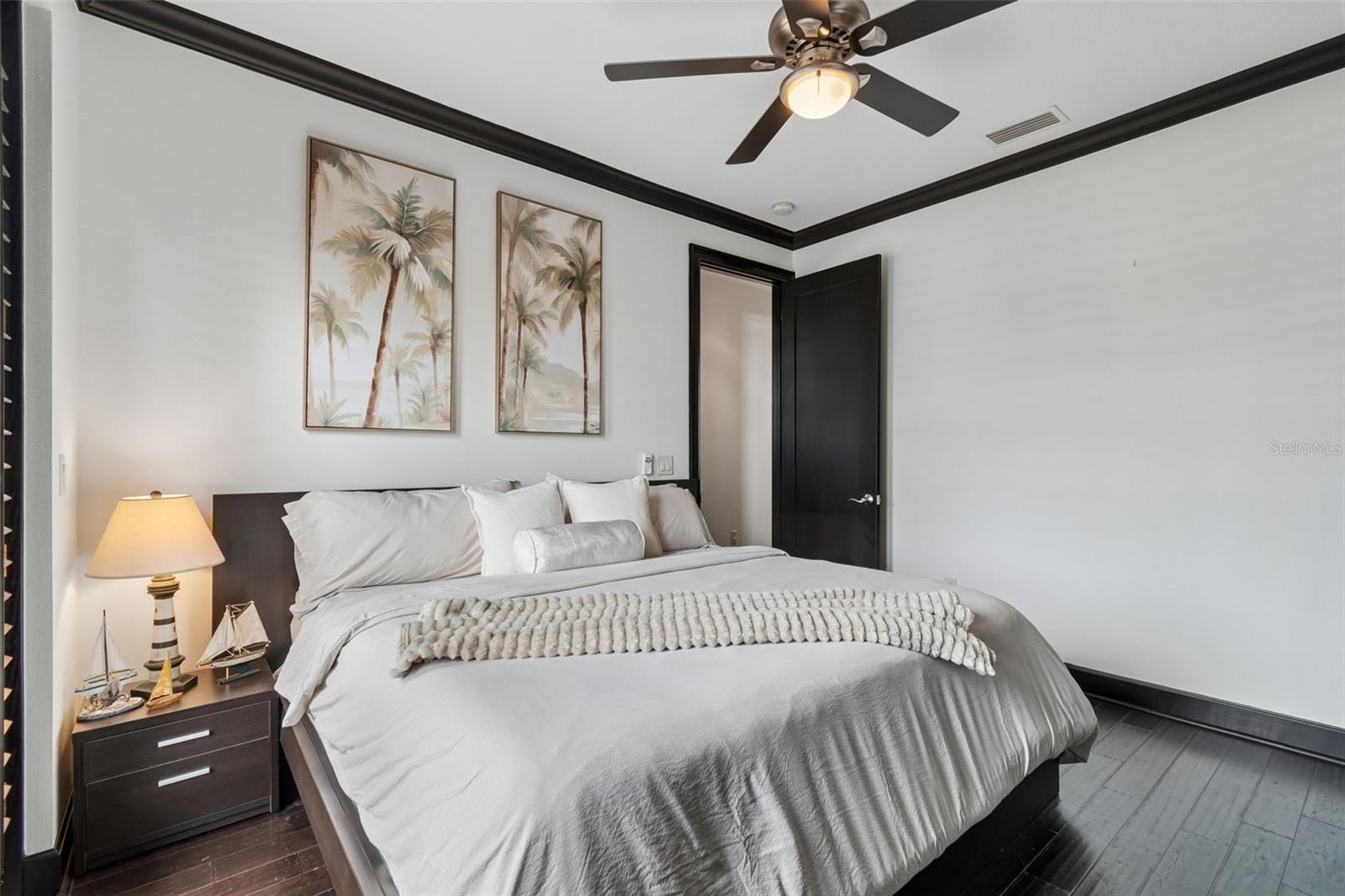108 BAYSIDE DR, CLEARWATER BEACH, FL, 33767