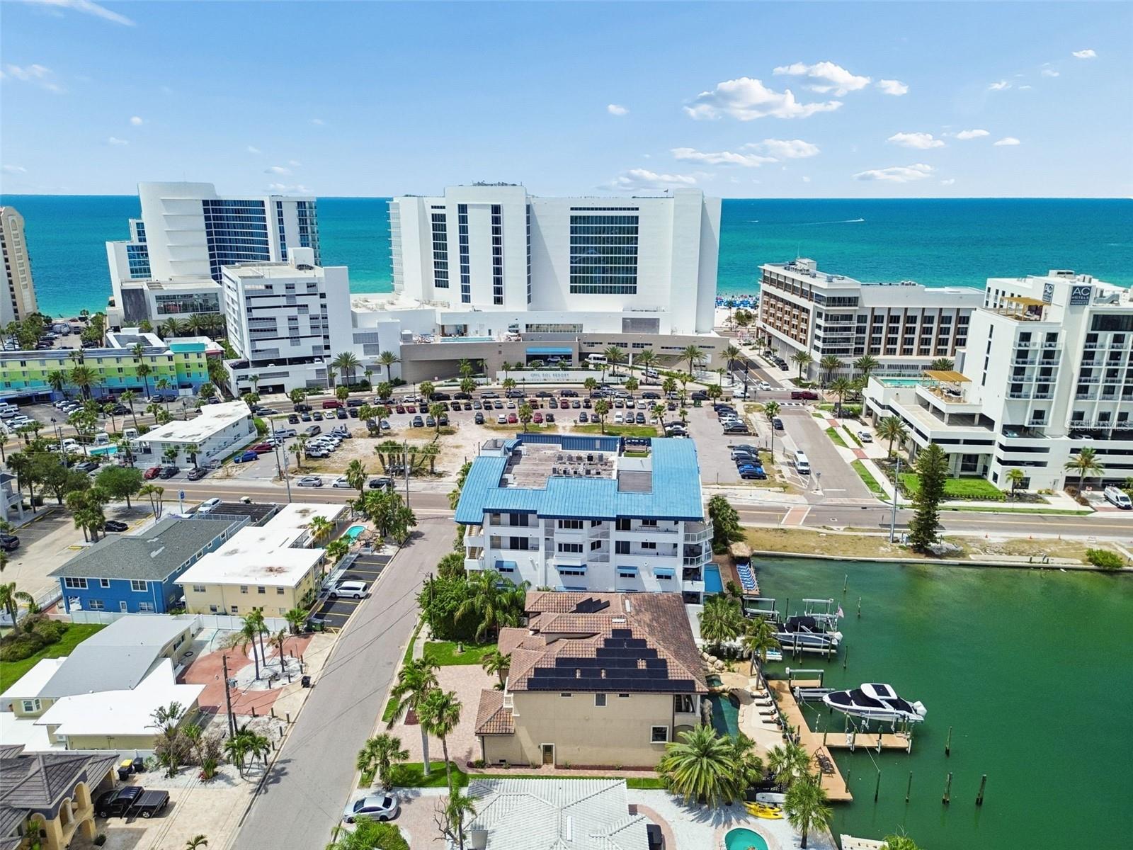 108 BAYSIDE DR, CLEARWATER BEACH, FL, 33767