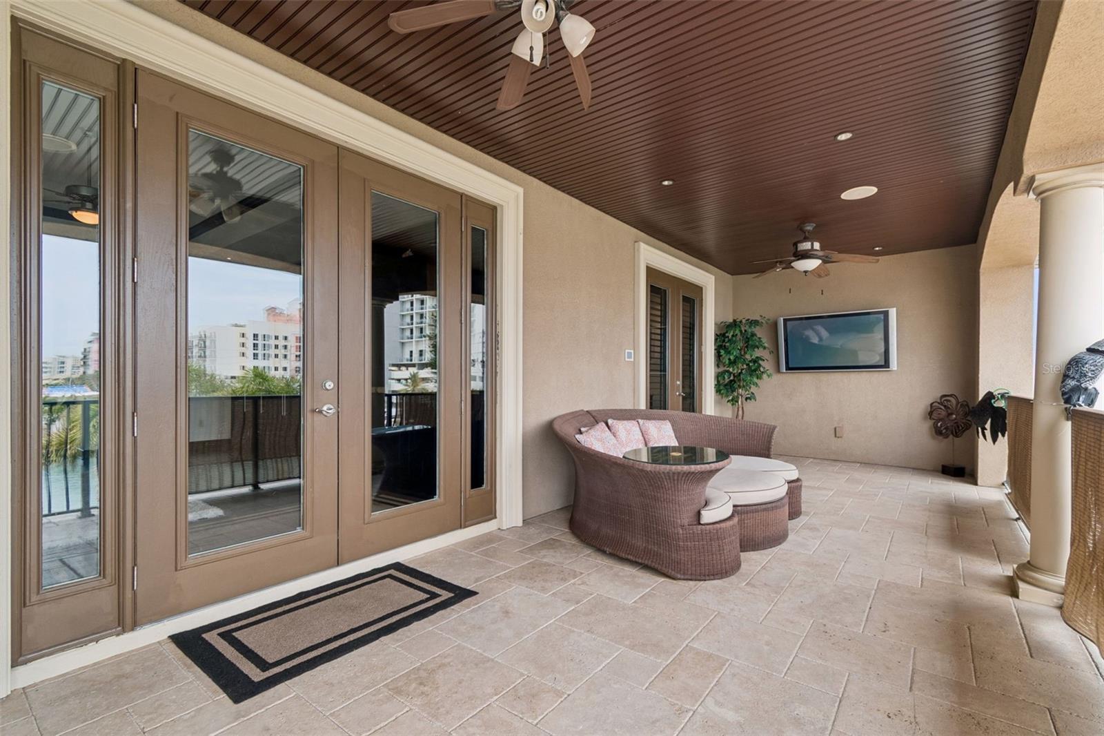 108 BAYSIDE DR, CLEARWATER BEACH, FL, 33767
