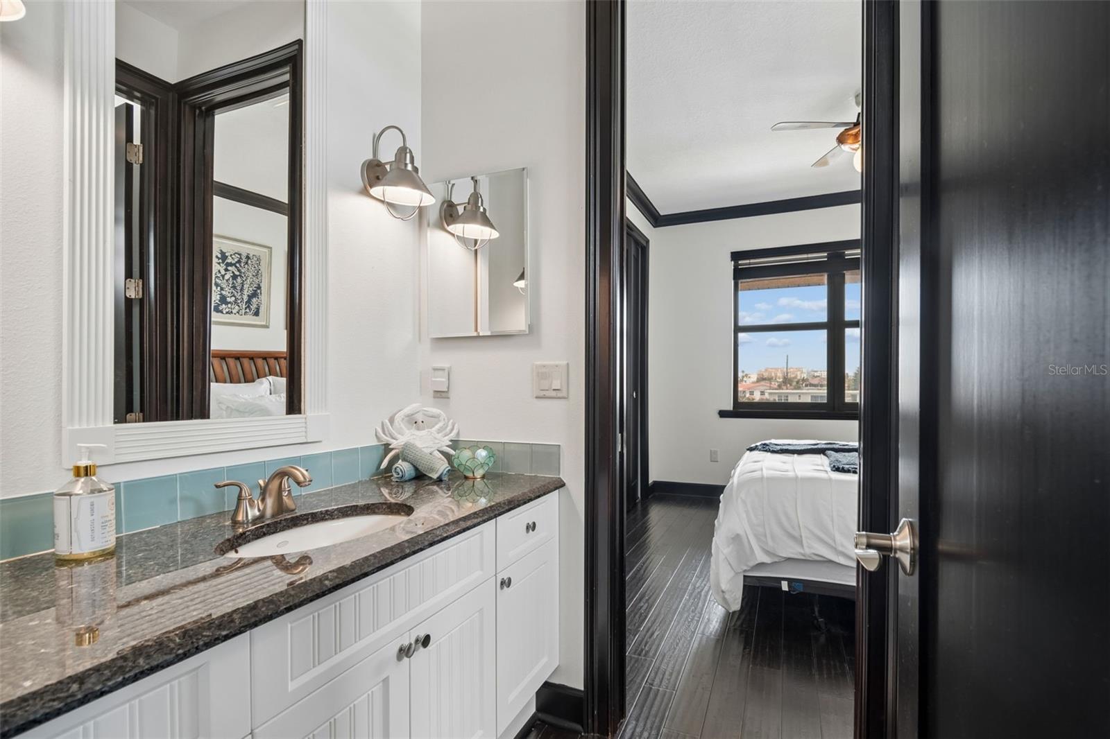 108 BAYSIDE DR, CLEARWATER BEACH, FL, 33767