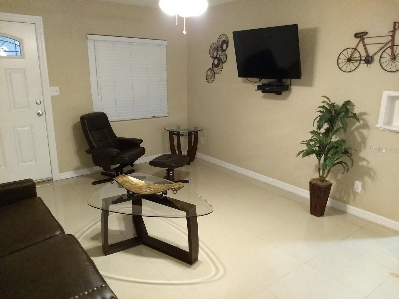 2512 MUSSELWHITE AVE ##1, ORLANDO, FL, 32804