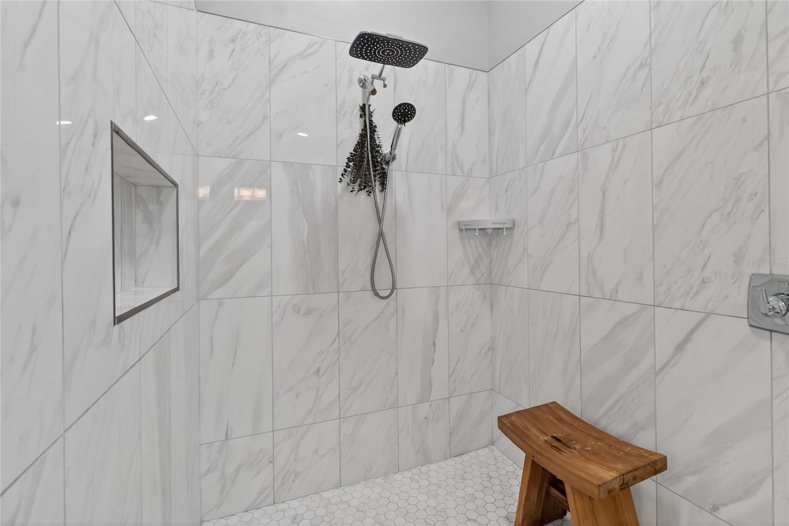 5965 PIER PLACE DR, LAKELAND, FL, 33813