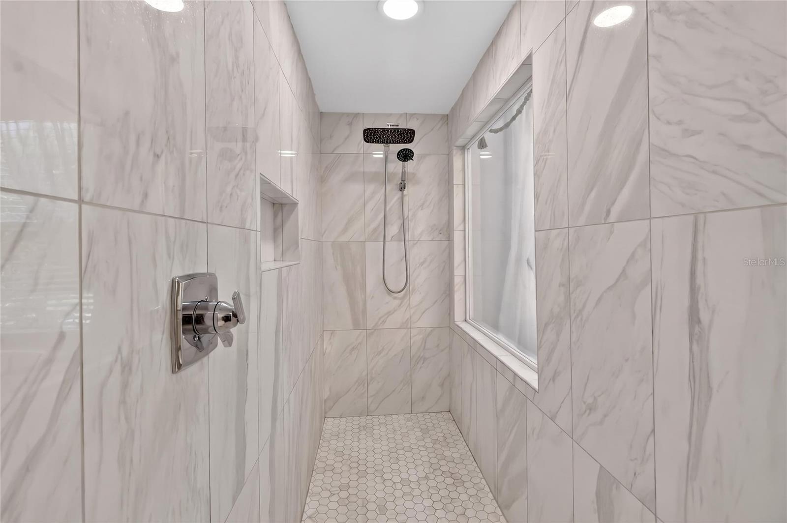 5965 PIER PLACE DR, LAKELAND, FL, 33813