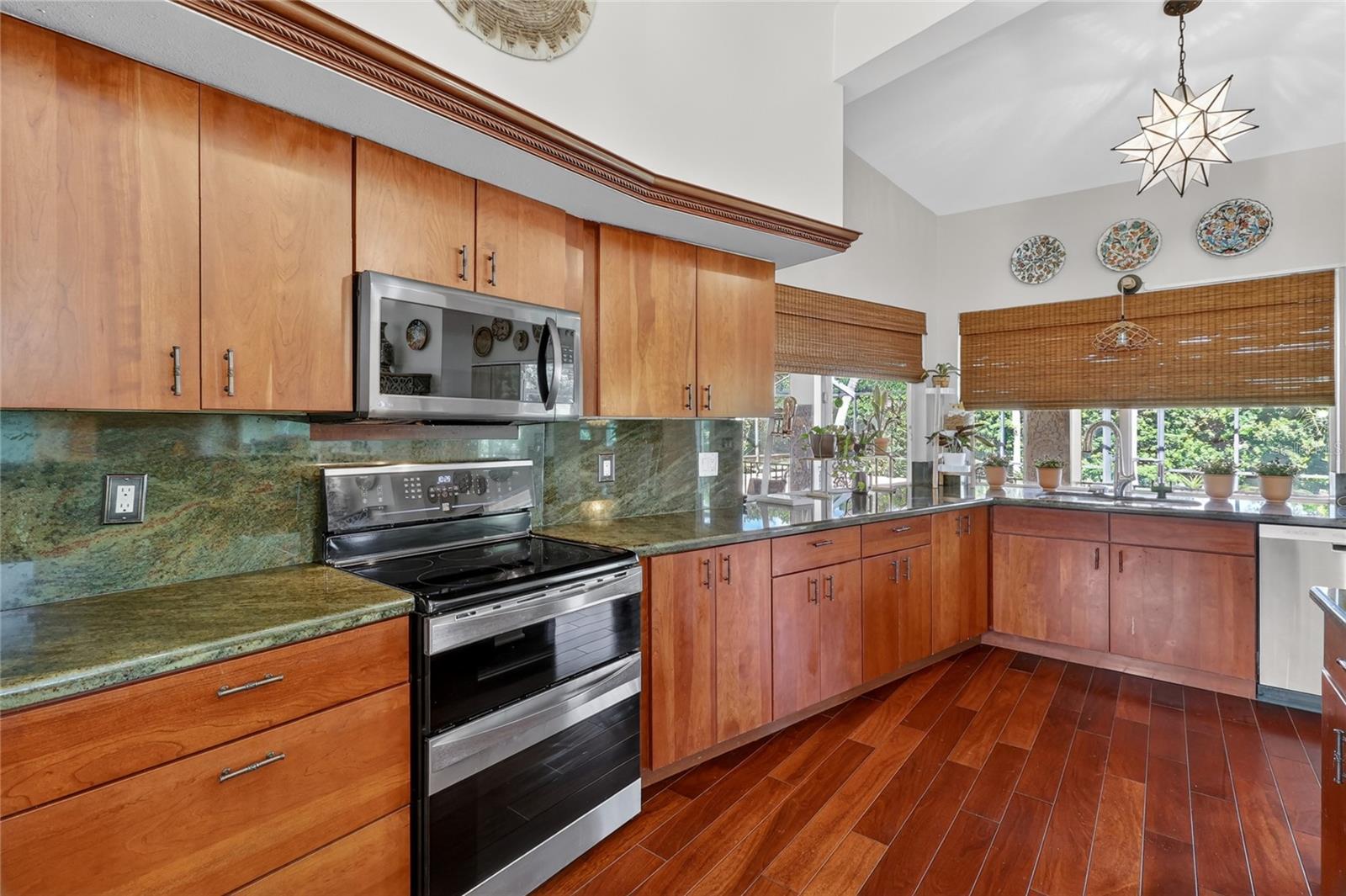 5965 PIER PLACE DR, LAKELAND, FL, 33813