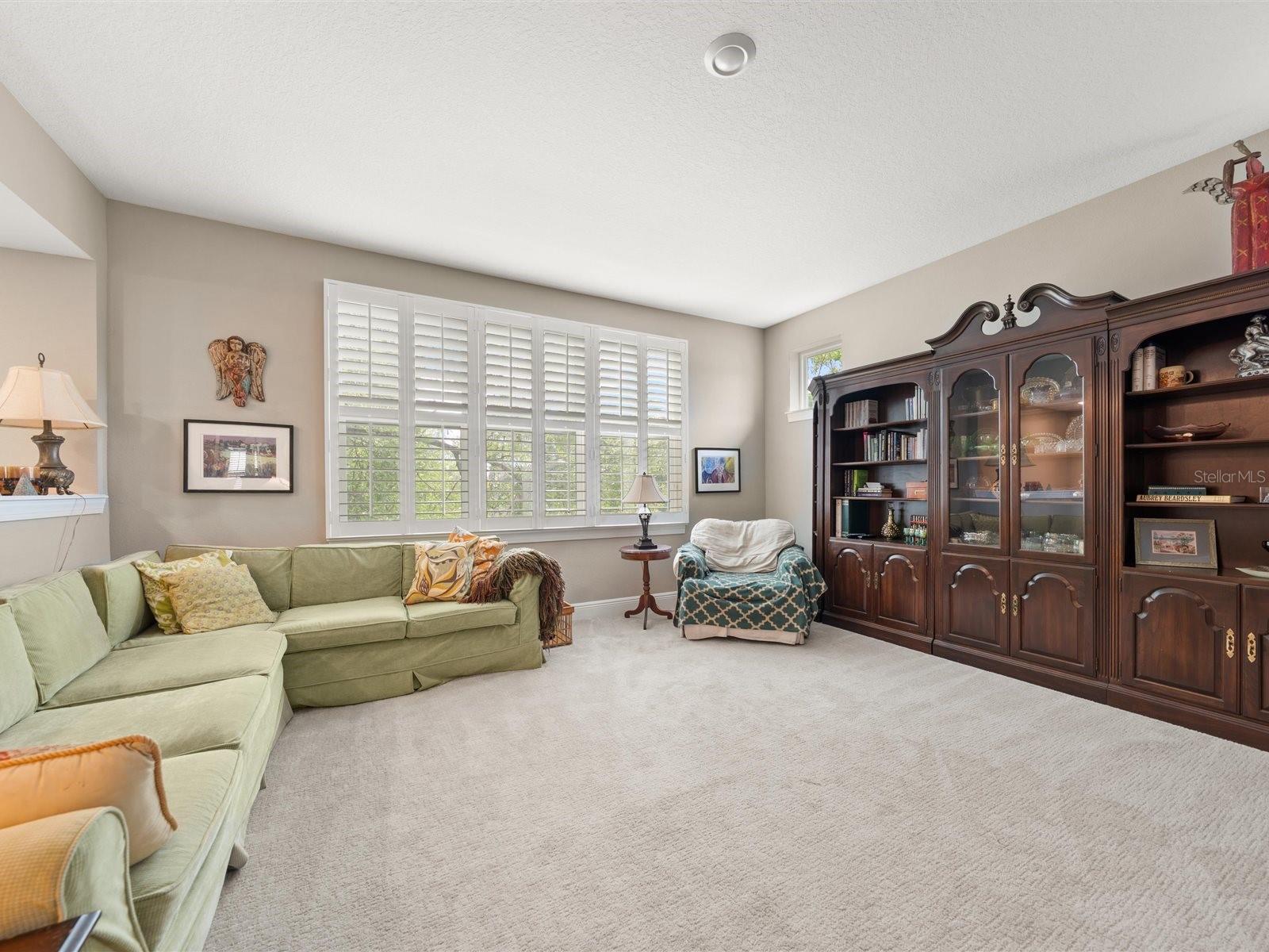 710 36TH AVE N, ST PETERSBURG, FL, 33704