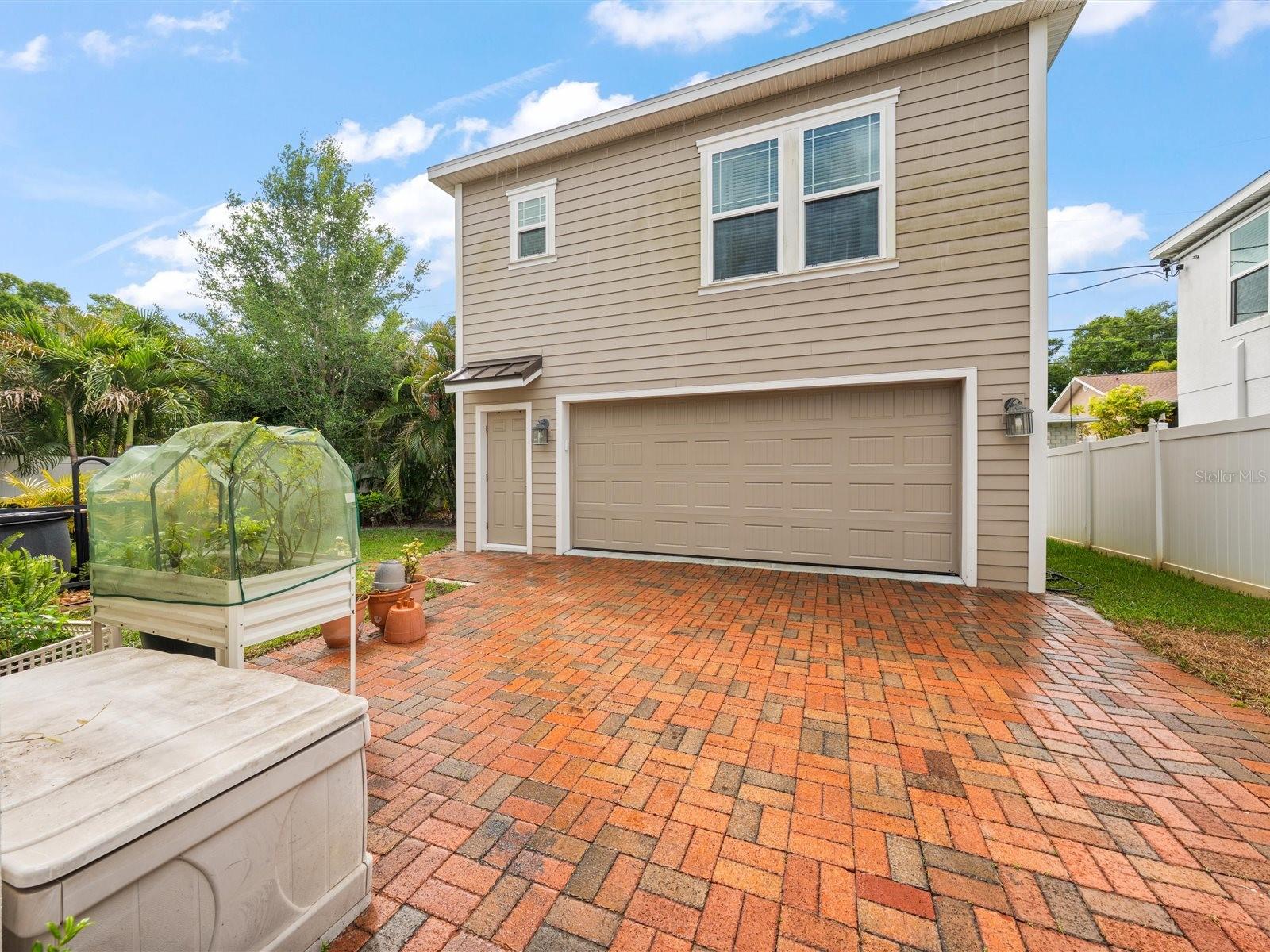 710 36TH AVE N, ST PETERSBURG, FL, 33704