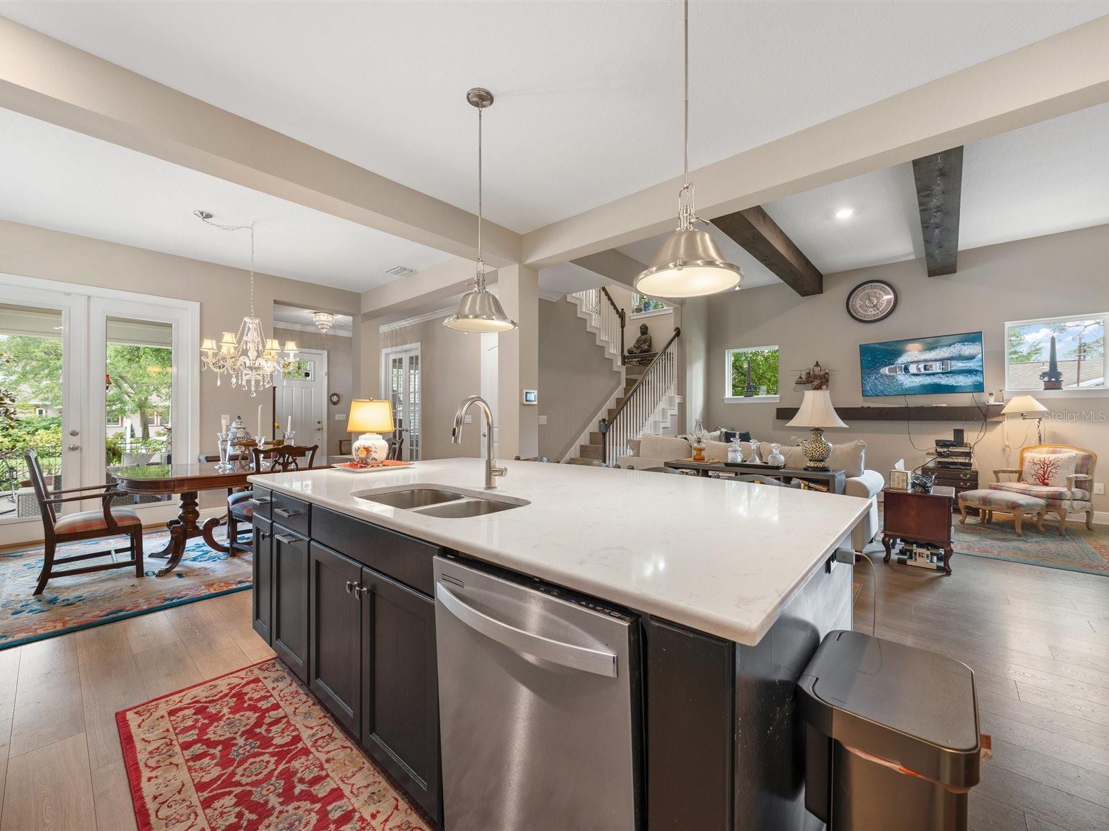 710 36TH AVE N, ST PETERSBURG, FL, 33704