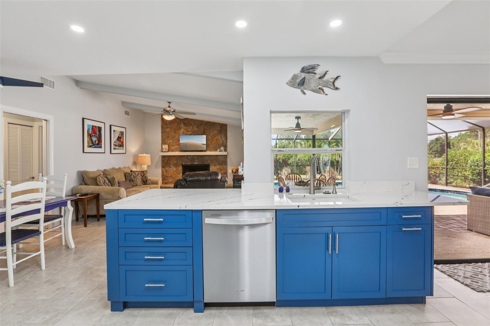 5916 OAKHURST DR, SEMINOLE, FL, 33772