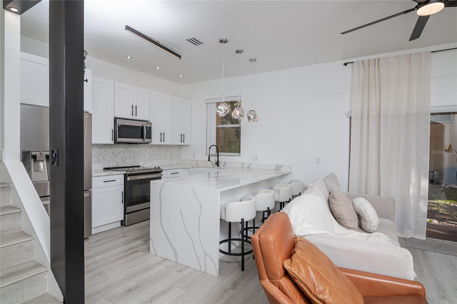 733 CALABRIAN AVE, DAVENPORT, FL, 33897