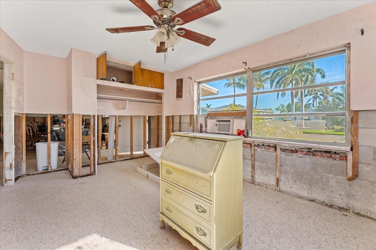 6971 GRANDE VISTA WAY S, ST PETERSBURG, FL, 33707