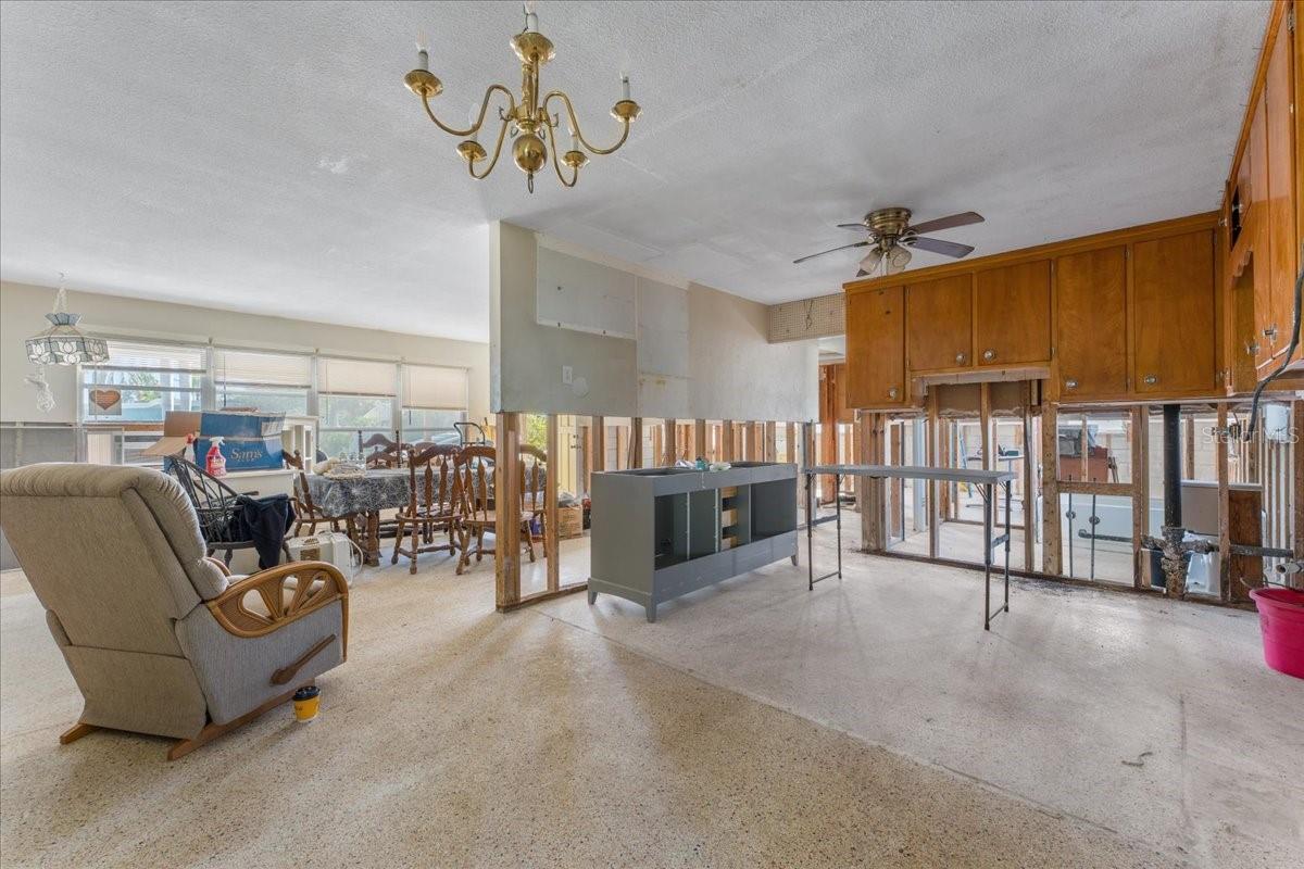 6971 GRANDE VISTA WAY S, ST PETERSBURG, FL, 33707