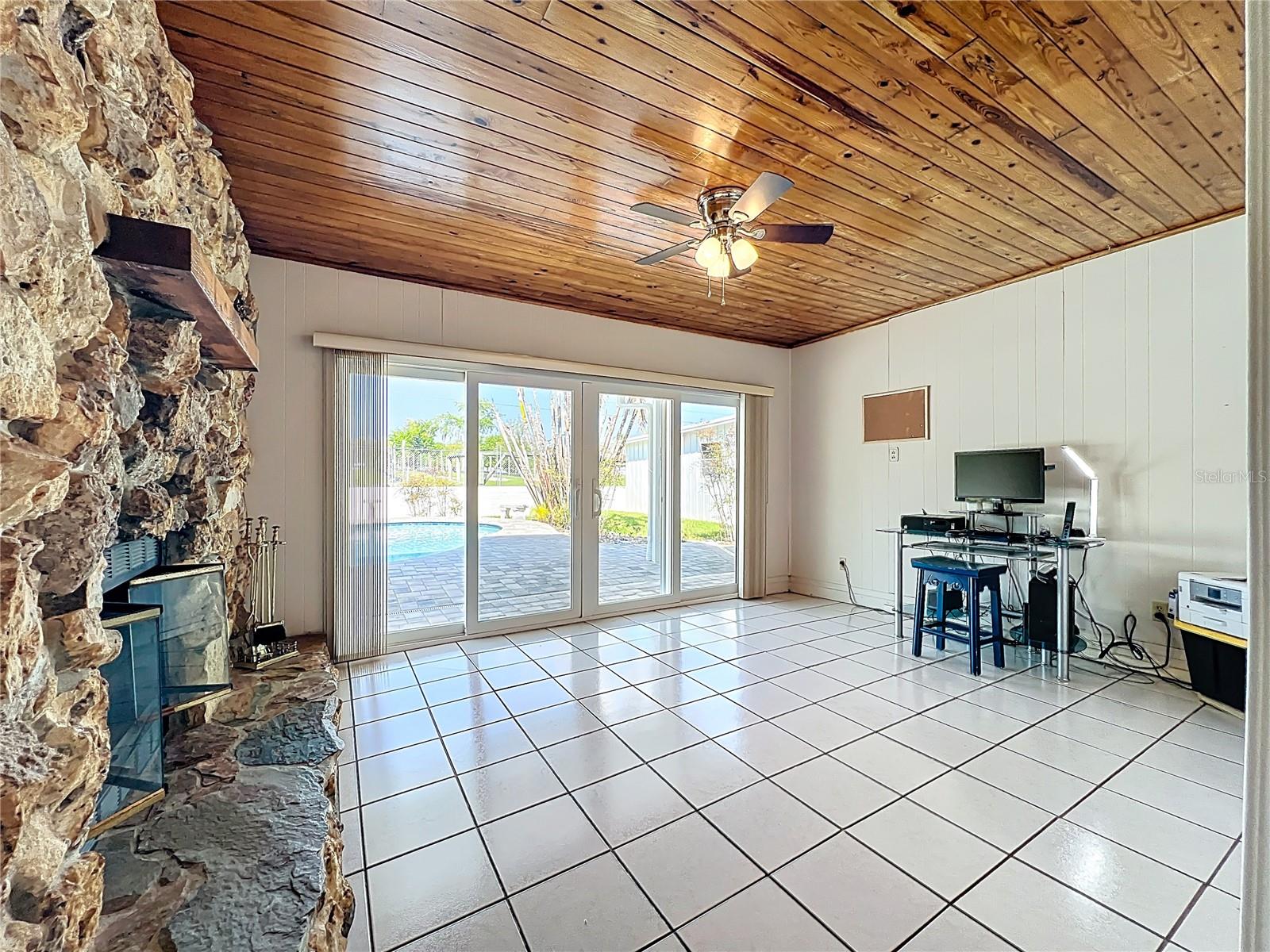 395 TANGELO DR, SANFORD, FL, 32771