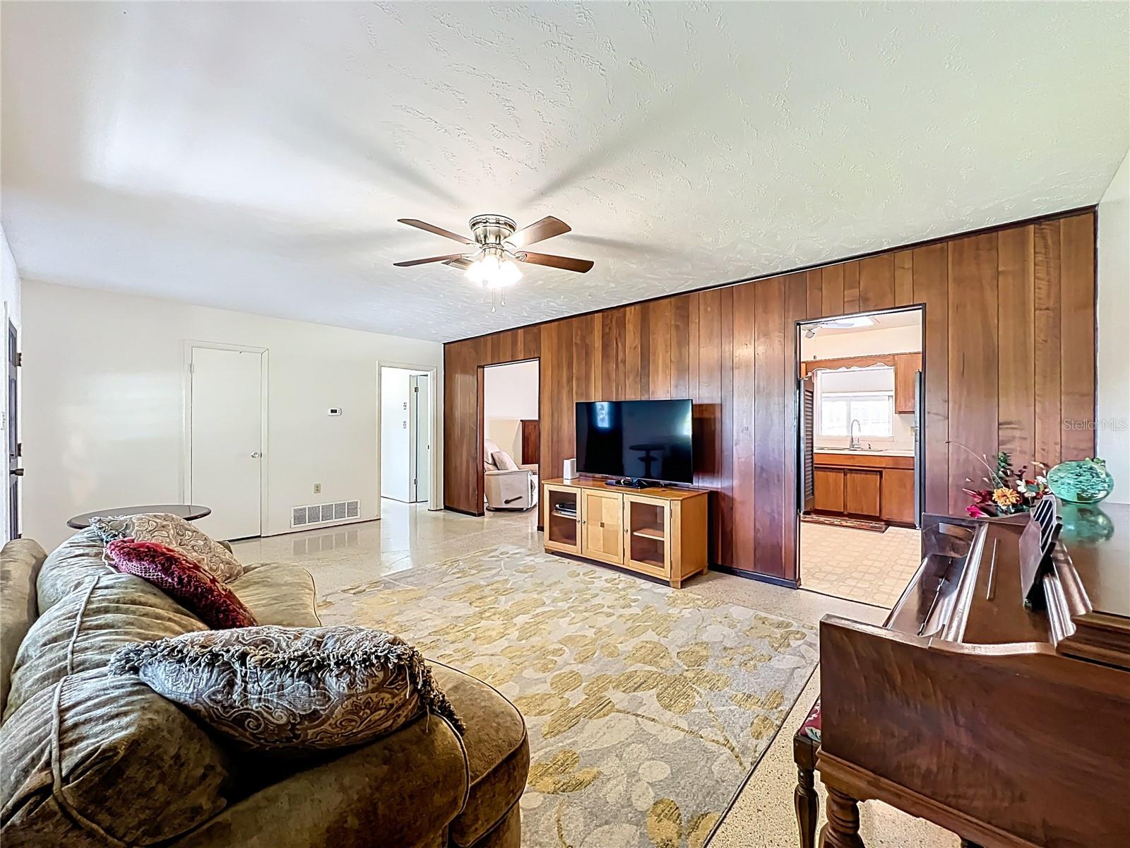 395 TANGELO DR, SANFORD, FL, 32771