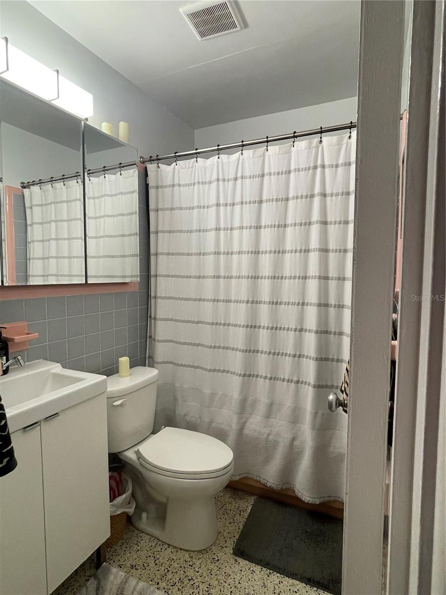 807 26TH AVE N, ST PETERSBURG, FL, 33704
