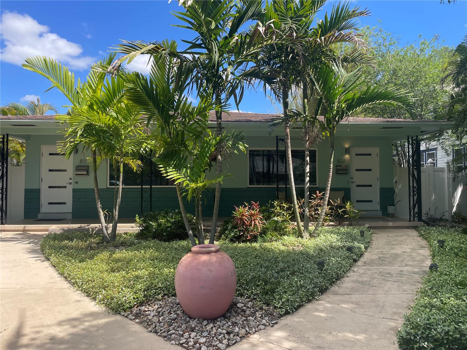 807 26TH AVE N, ST PETERSBURG, FL, 33704