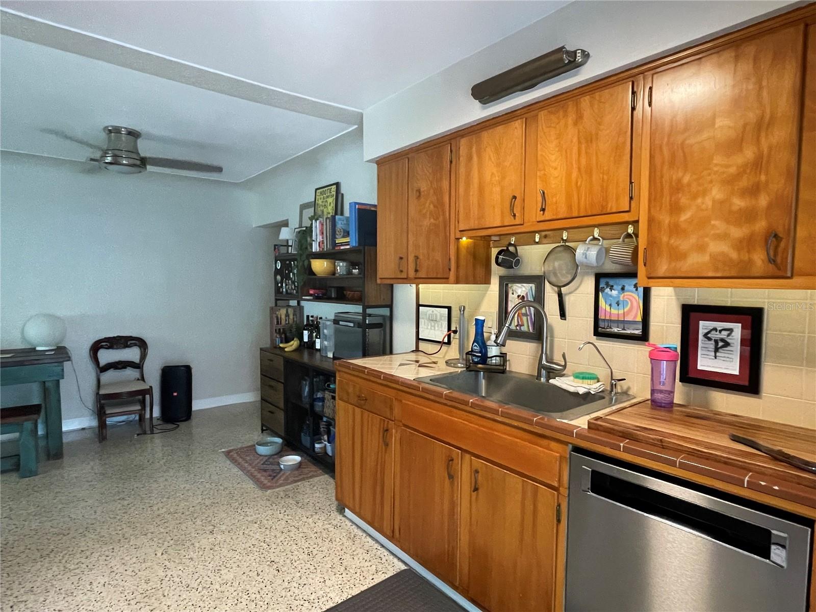 807 26TH AVE N, ST PETERSBURG, FL, 33704