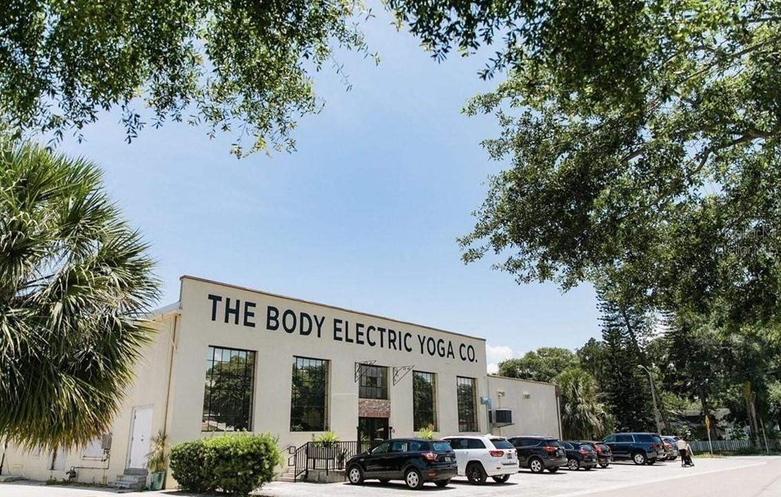 807 26TH AVE N, ST PETERSBURG, FL, 33704