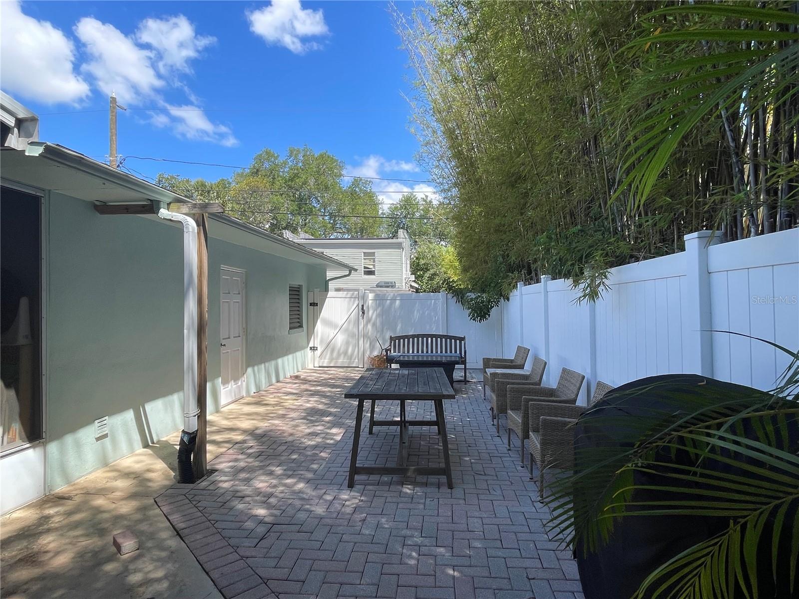 807 26TH AVE N, ST PETERSBURG, FL, 33704
