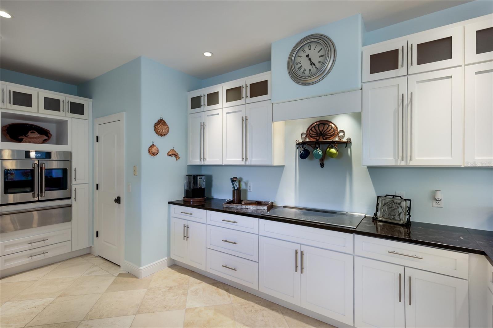 518 58TH ST, HOLMES BEACH, FL, 34217