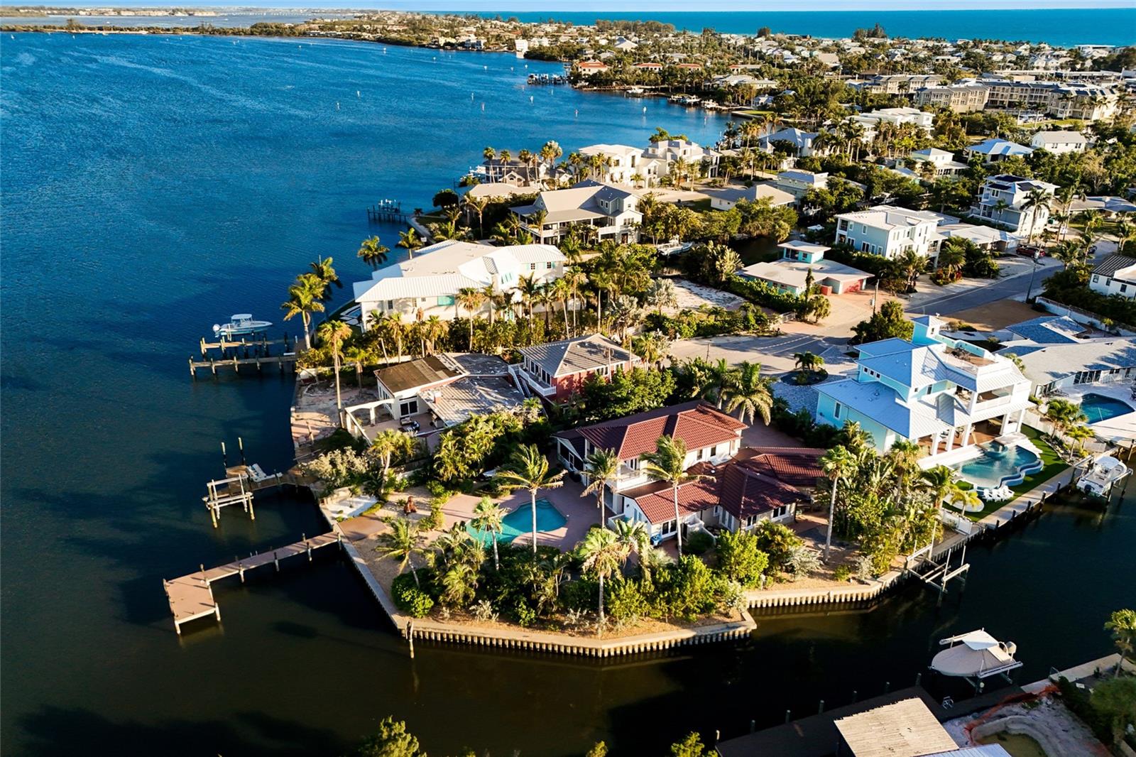 518 58TH ST, HOLMES BEACH, FL, 34217