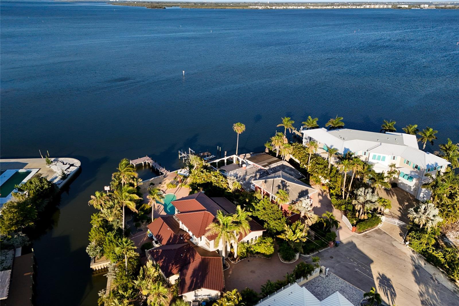 518 58TH ST, HOLMES BEACH, FL, 34217