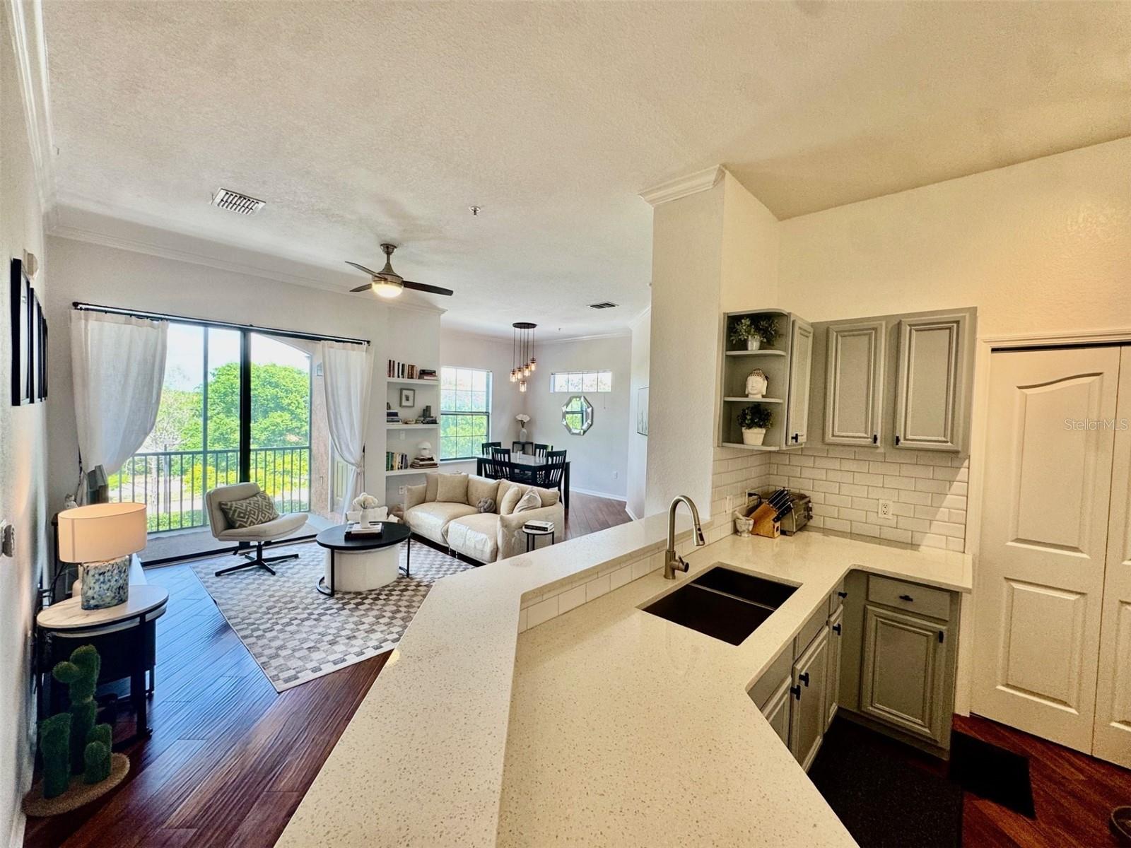 8319 38TH STREET CIR E #305, SARASOTA, FL, 34243