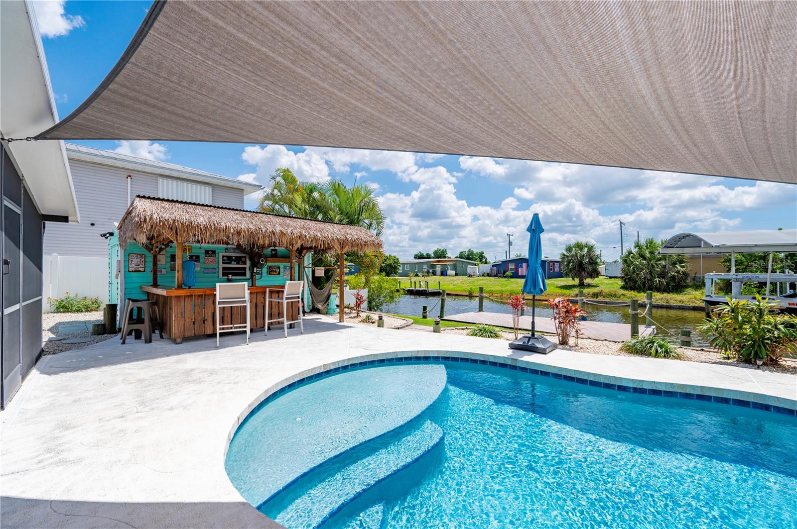 671 SHARON CIR, PORT CHARLOTTE, FL, 33952