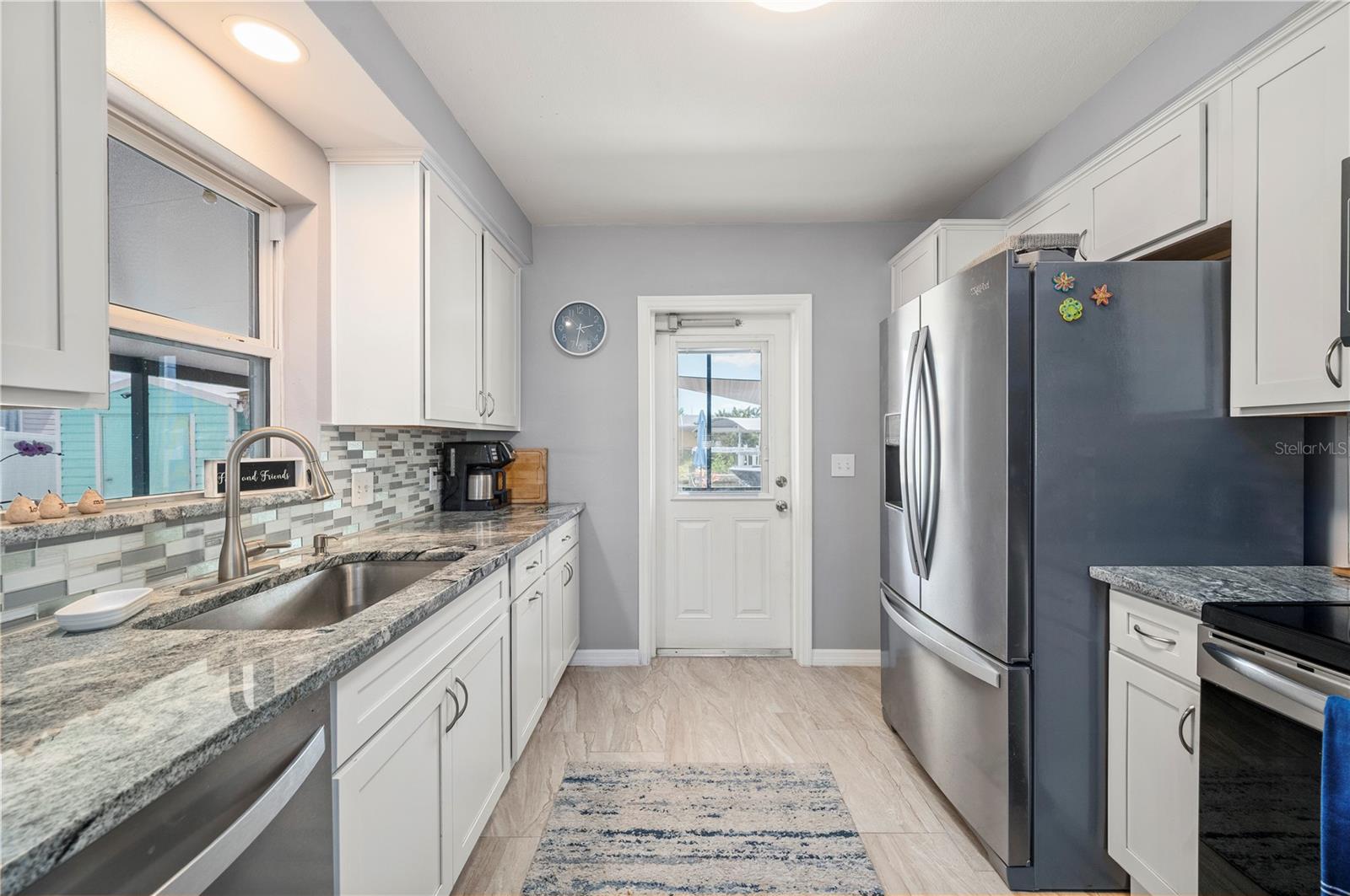 671 SHARON CIR, PORT CHARLOTTE, FL, 33952