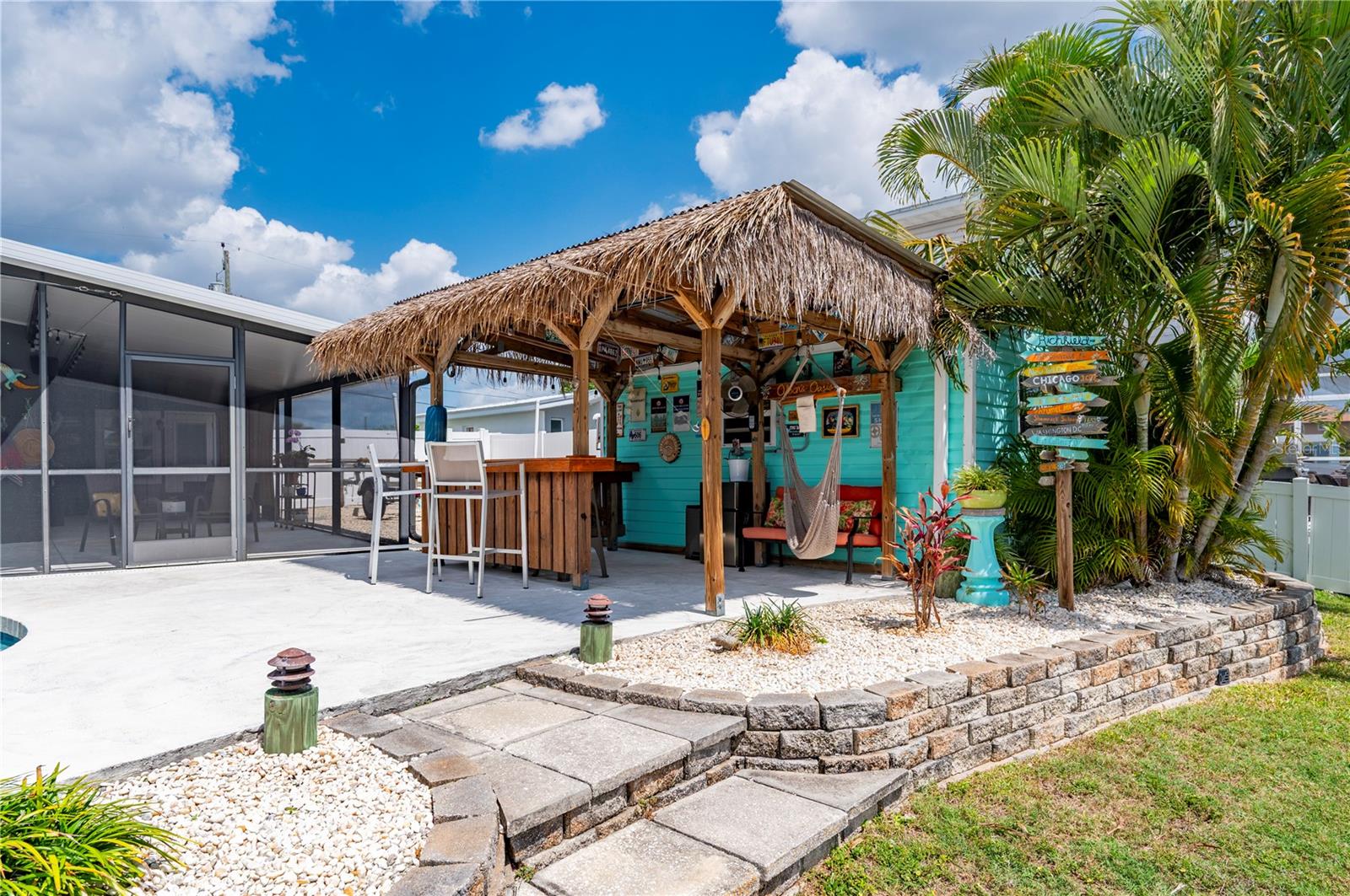 671 SHARON CIR, PORT CHARLOTTE, FL, 33952