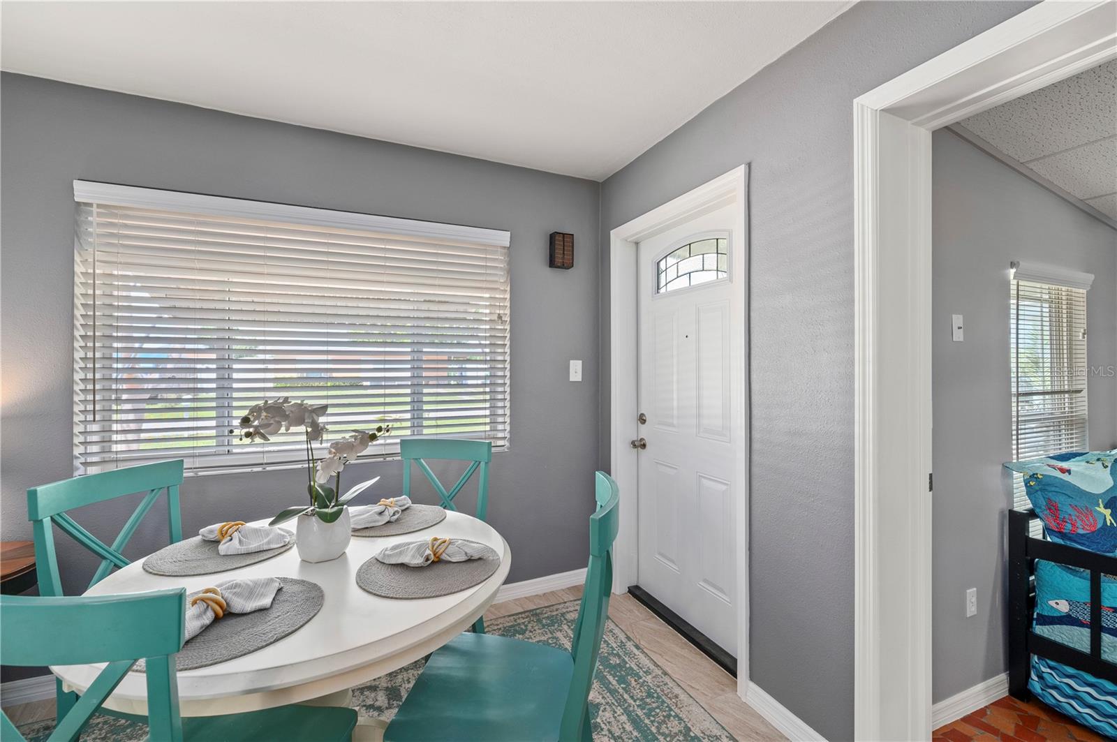 671 SHARON CIR, PORT CHARLOTTE, FL, 33952