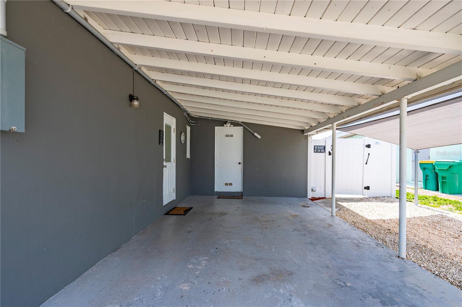 671 SHARON CIR, PORT CHARLOTTE, FL, 33952